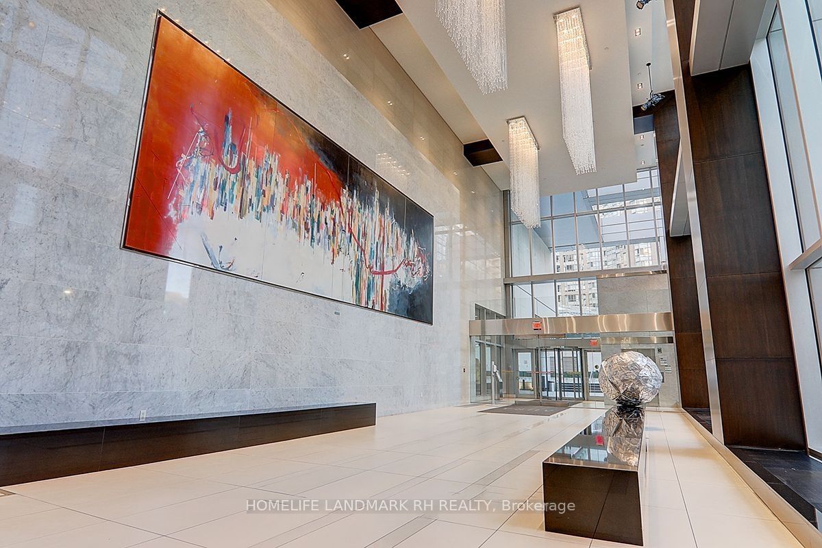 386 Yonge Street 2316 Property Photo 18