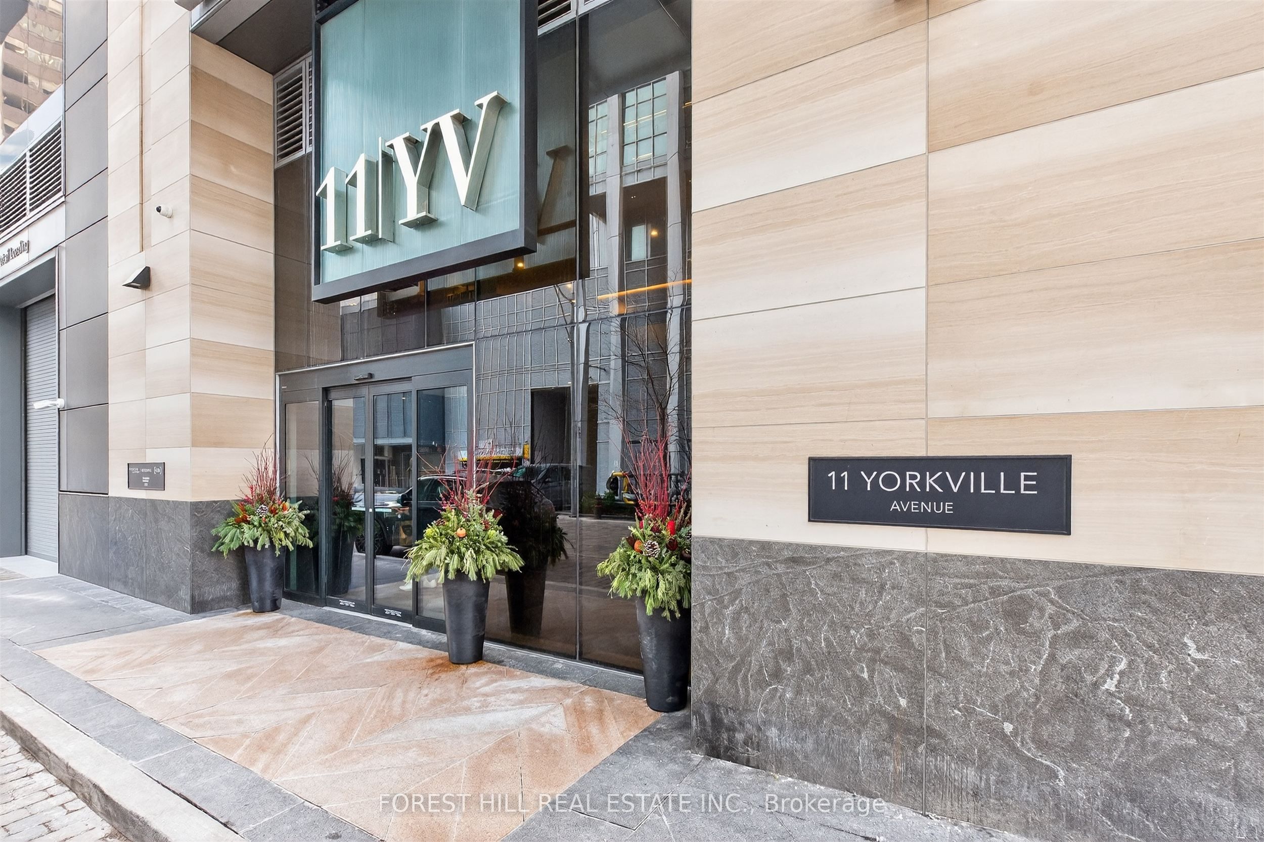 11 Yorkville Avenue Ph02 Property Photo 3
