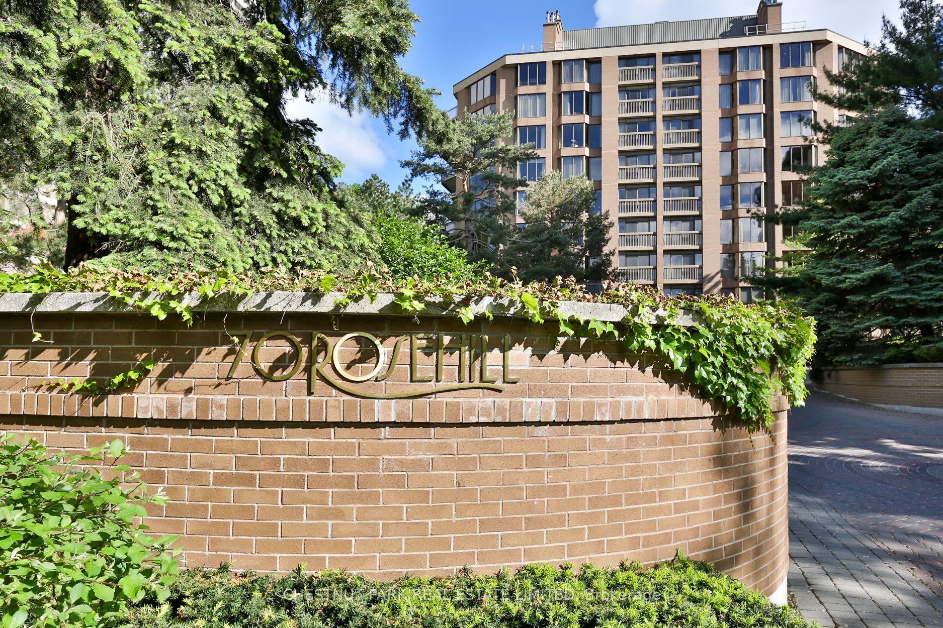 70 Rosehill Avenue 805 Property Photo 1