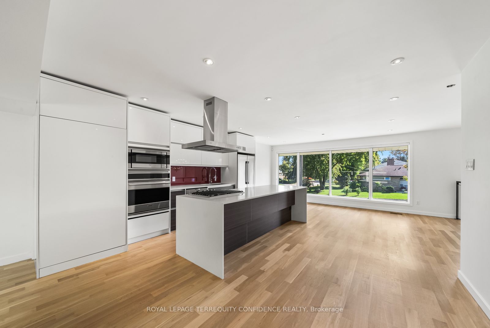 36 Sutcliffe Drive Property Photo 12