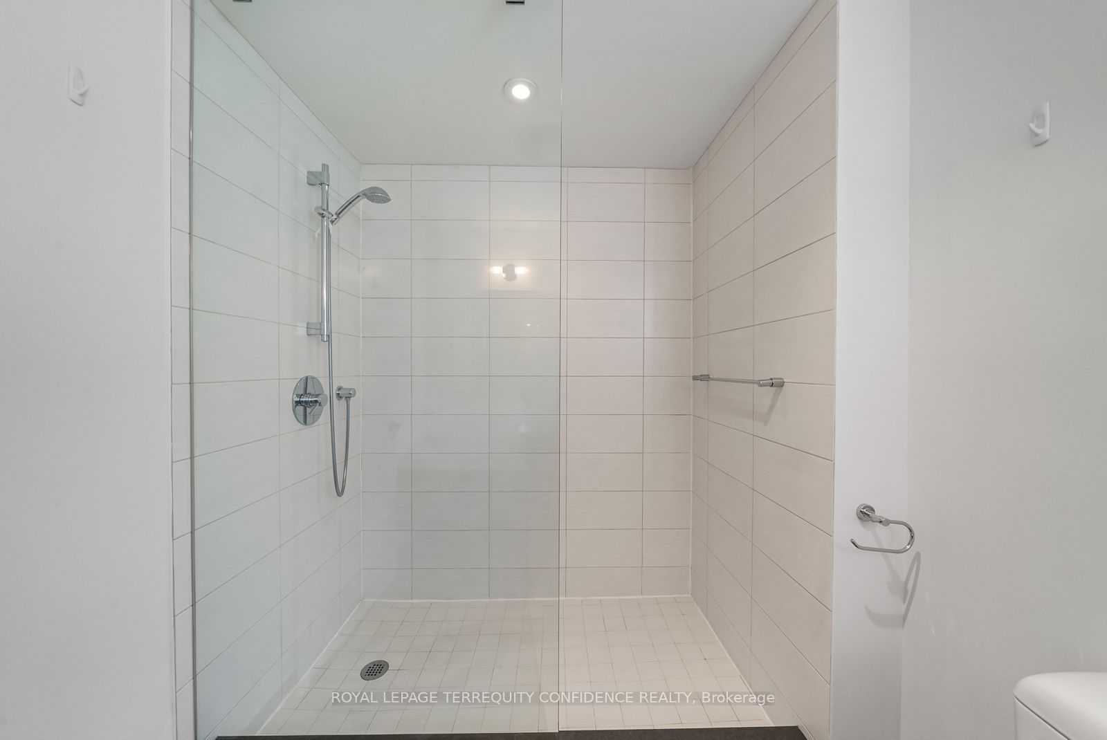 36 Sutcliffe Drive Property Photo 28