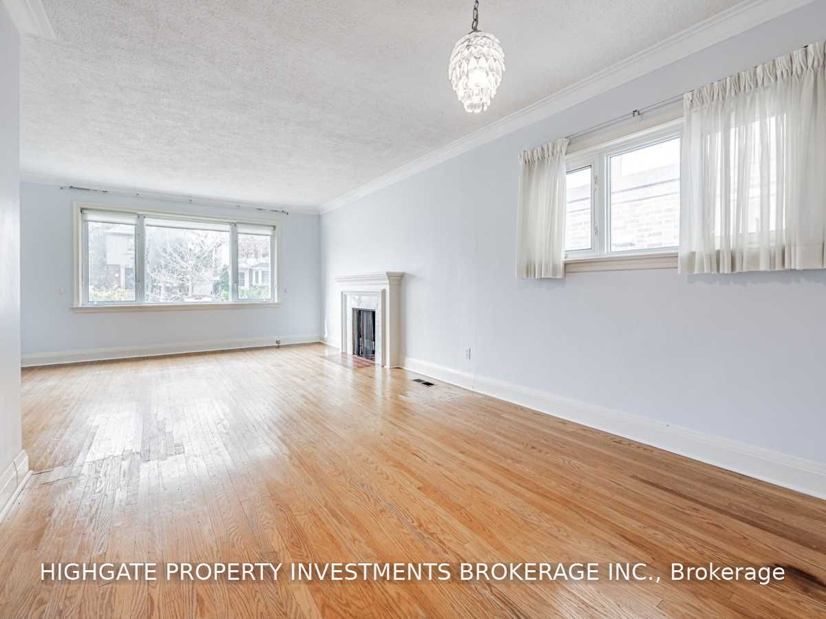 323 Rumsey Road Property Photo 9