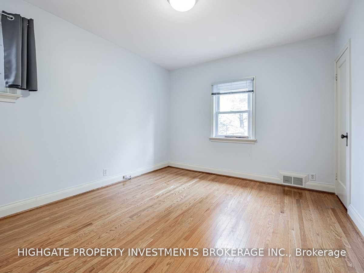 323 Rumsey Road Property Photo 10
