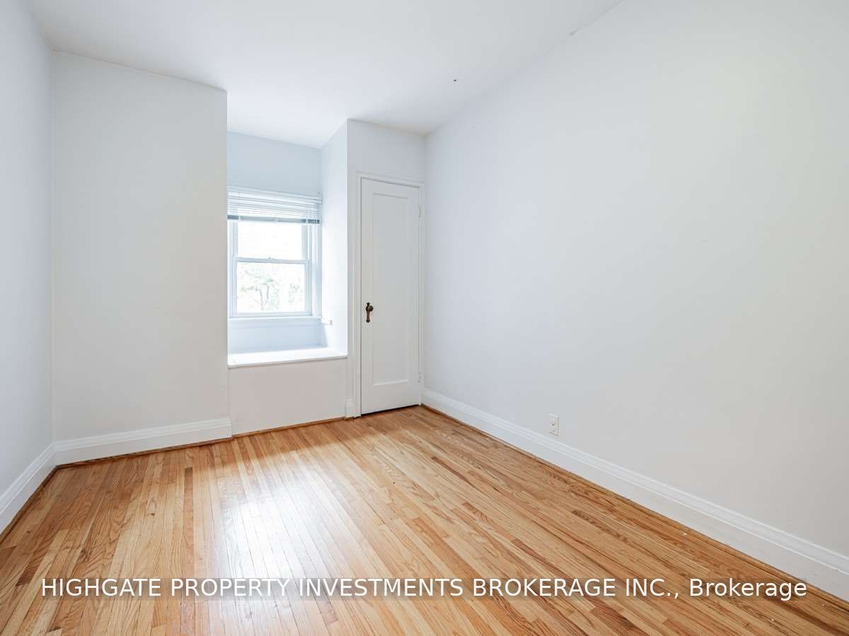 323 Rumsey Road Property Photo 11