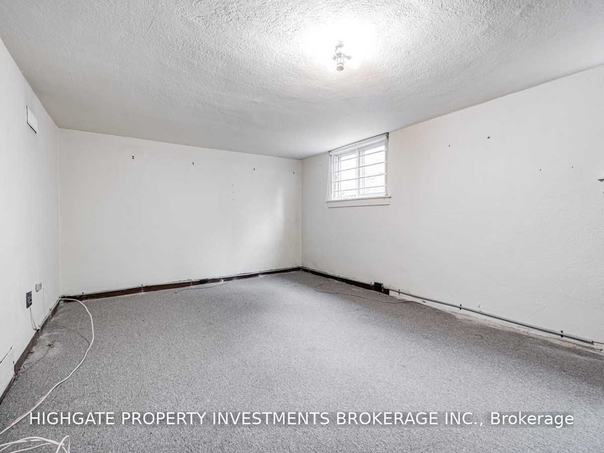 323 Rumsey Road Property Photo 21