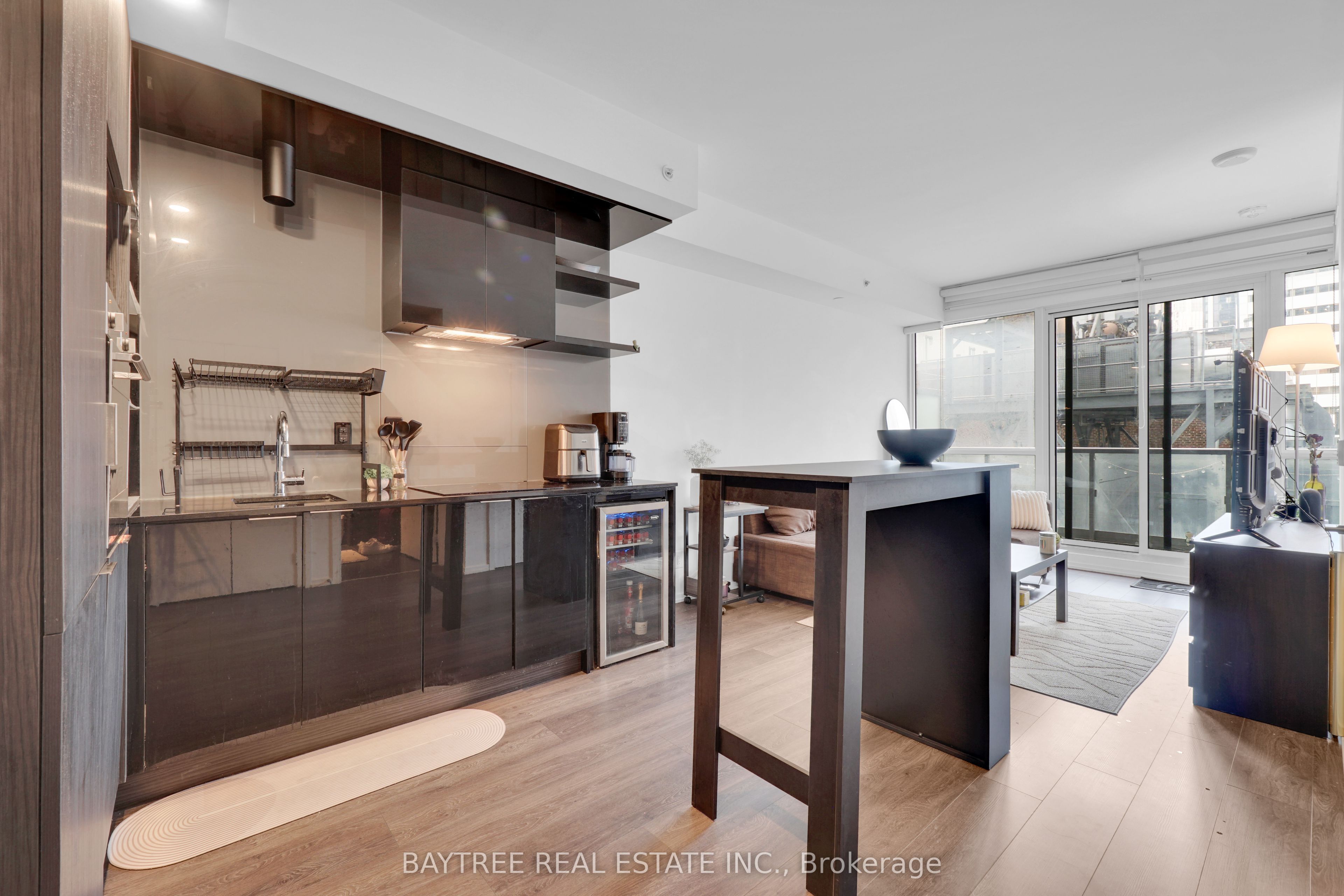 70 Temperance Street 2610 Property Photo 1