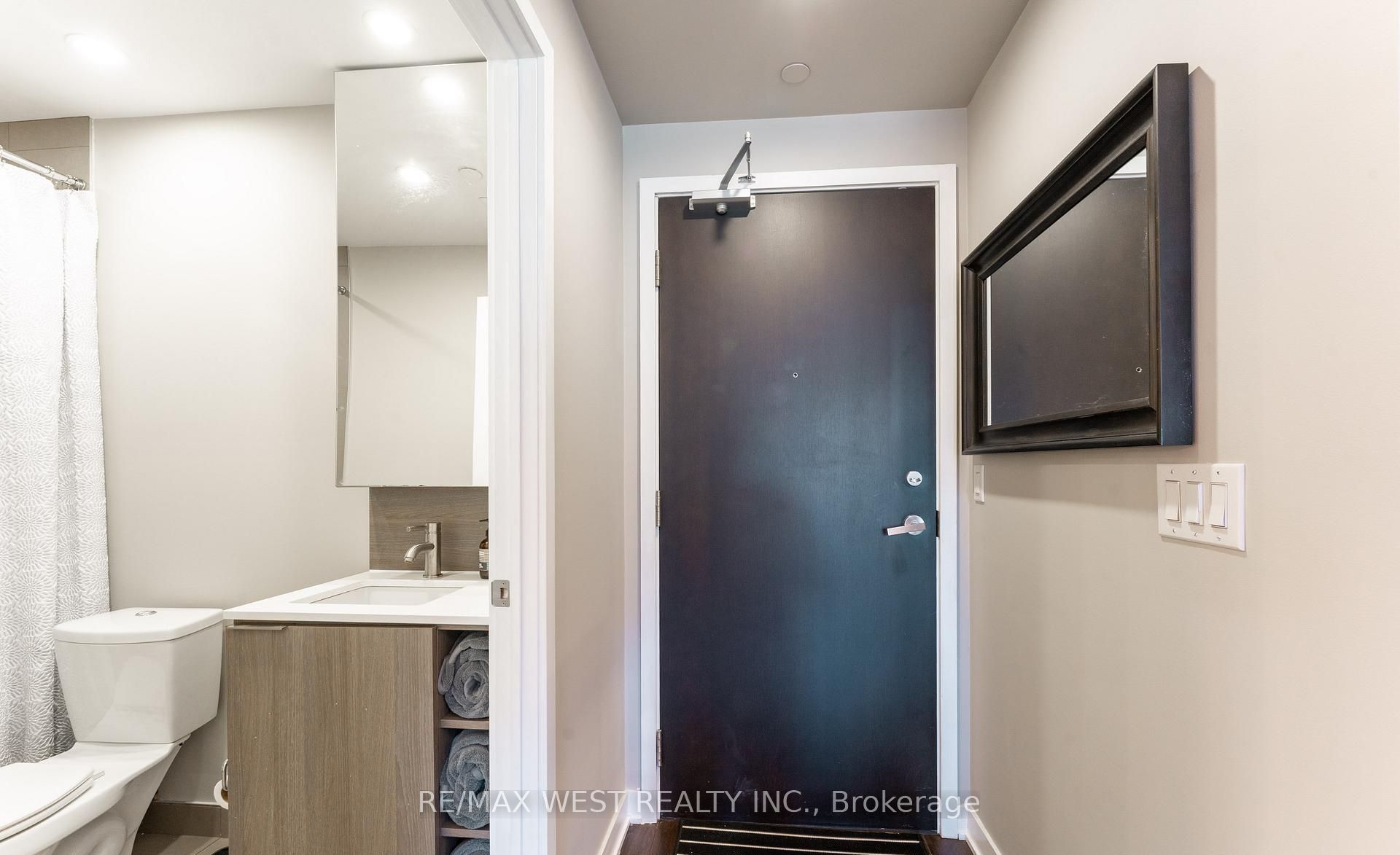 170 Sumach Street 507 Property Photo 19