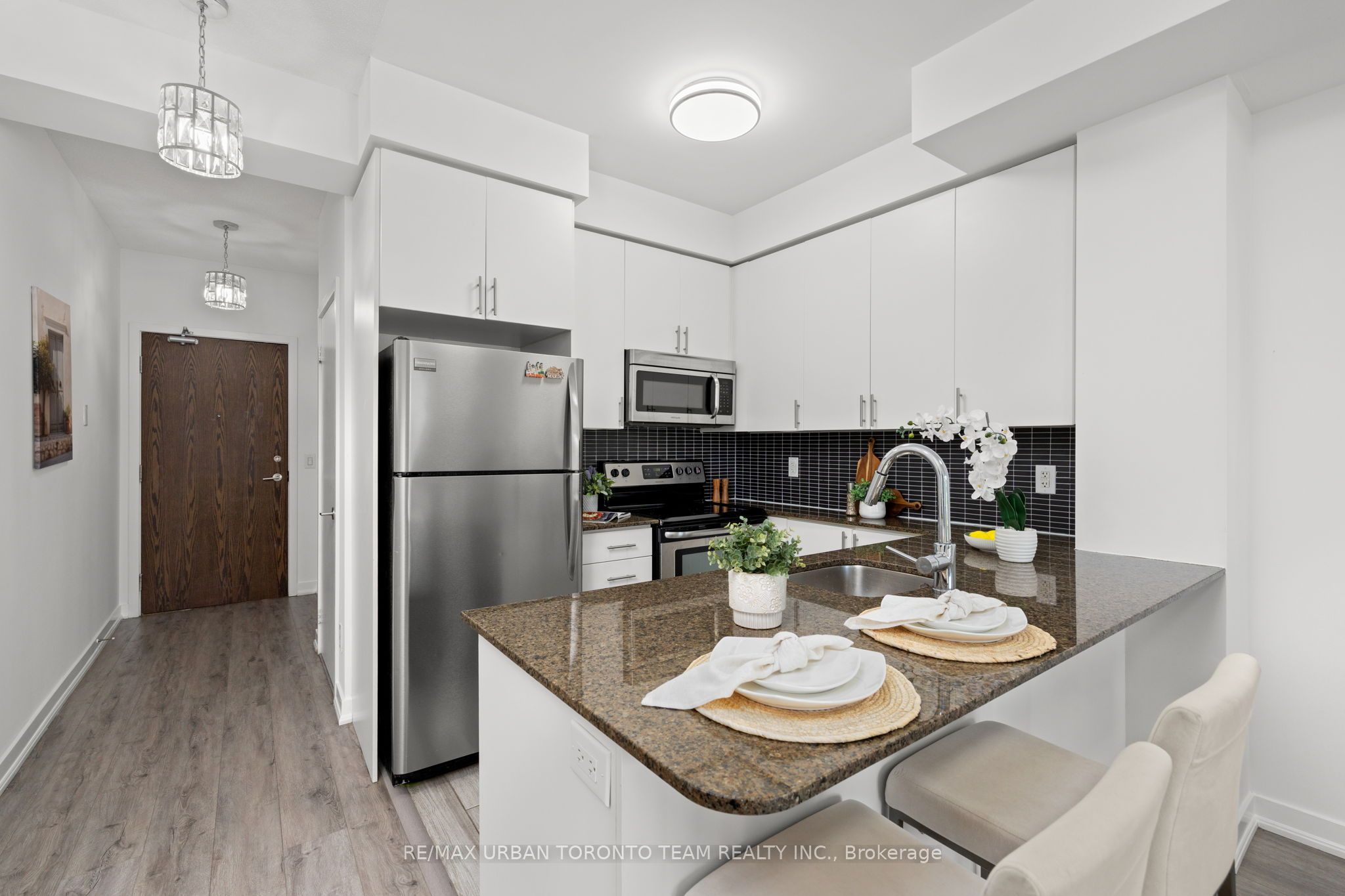 260 Sackville Street 514 Property Photo 4
