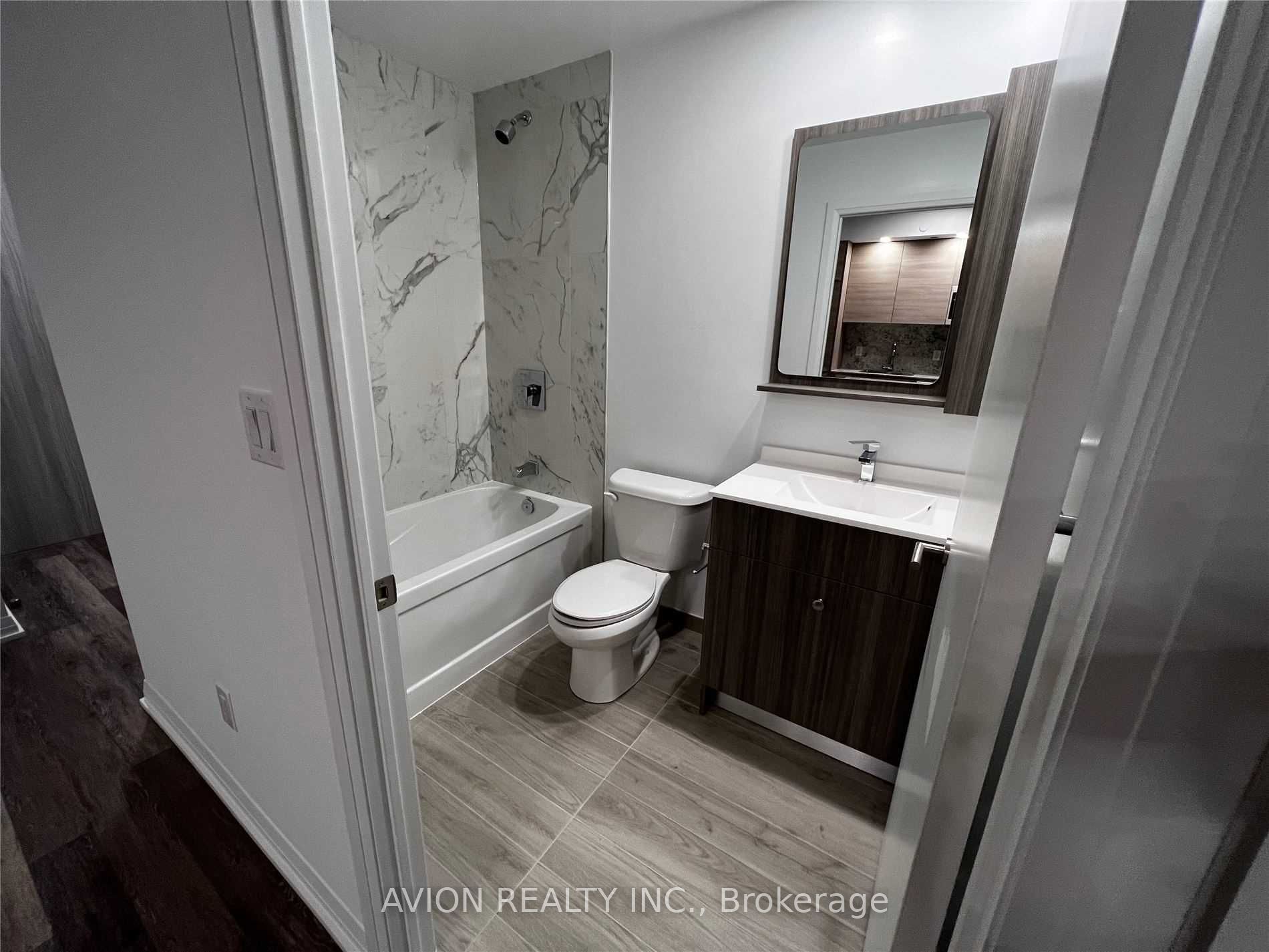 75 Canterbury Place 517 Property Photo 12