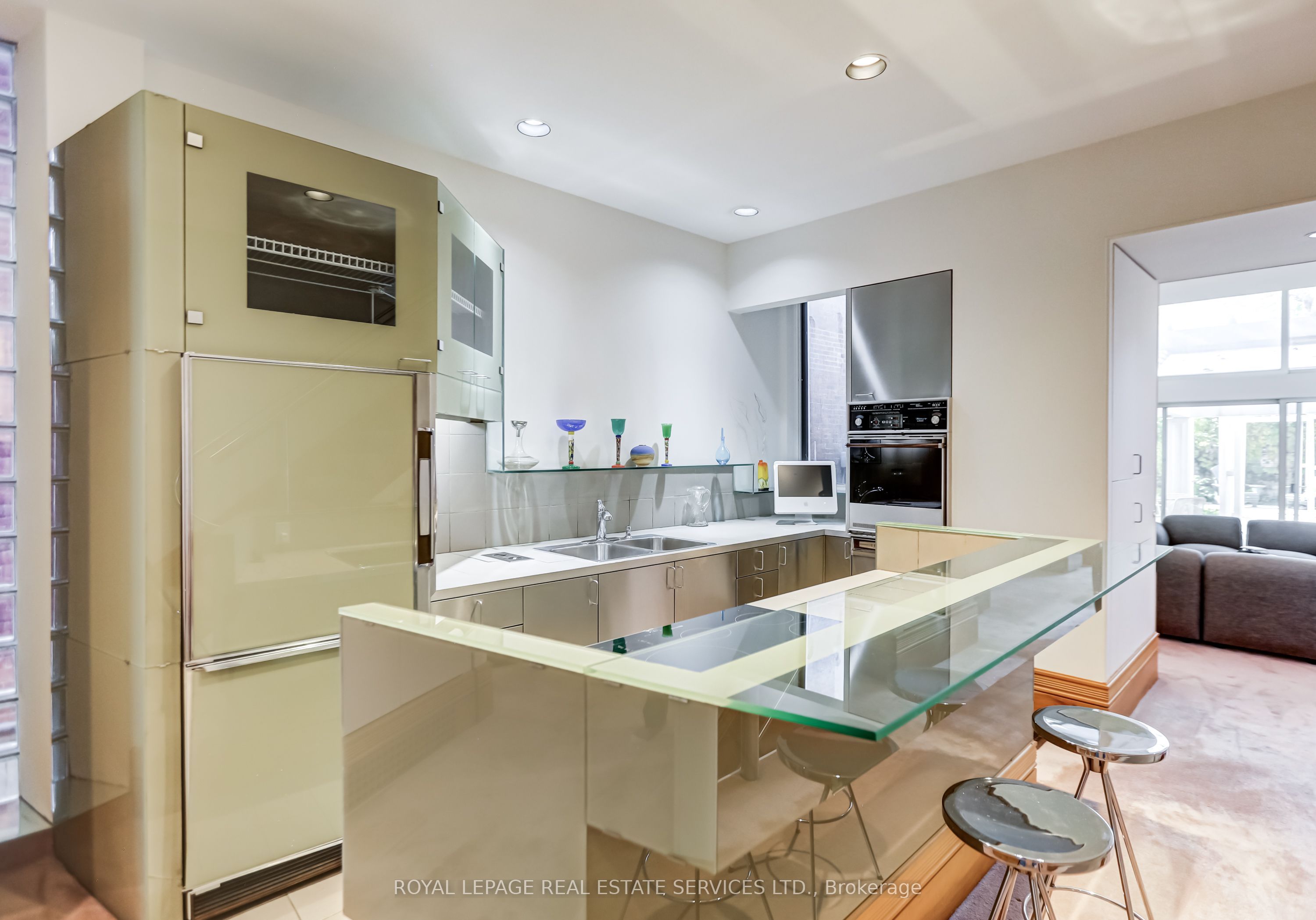 358 Sackville Street Property Photo 5