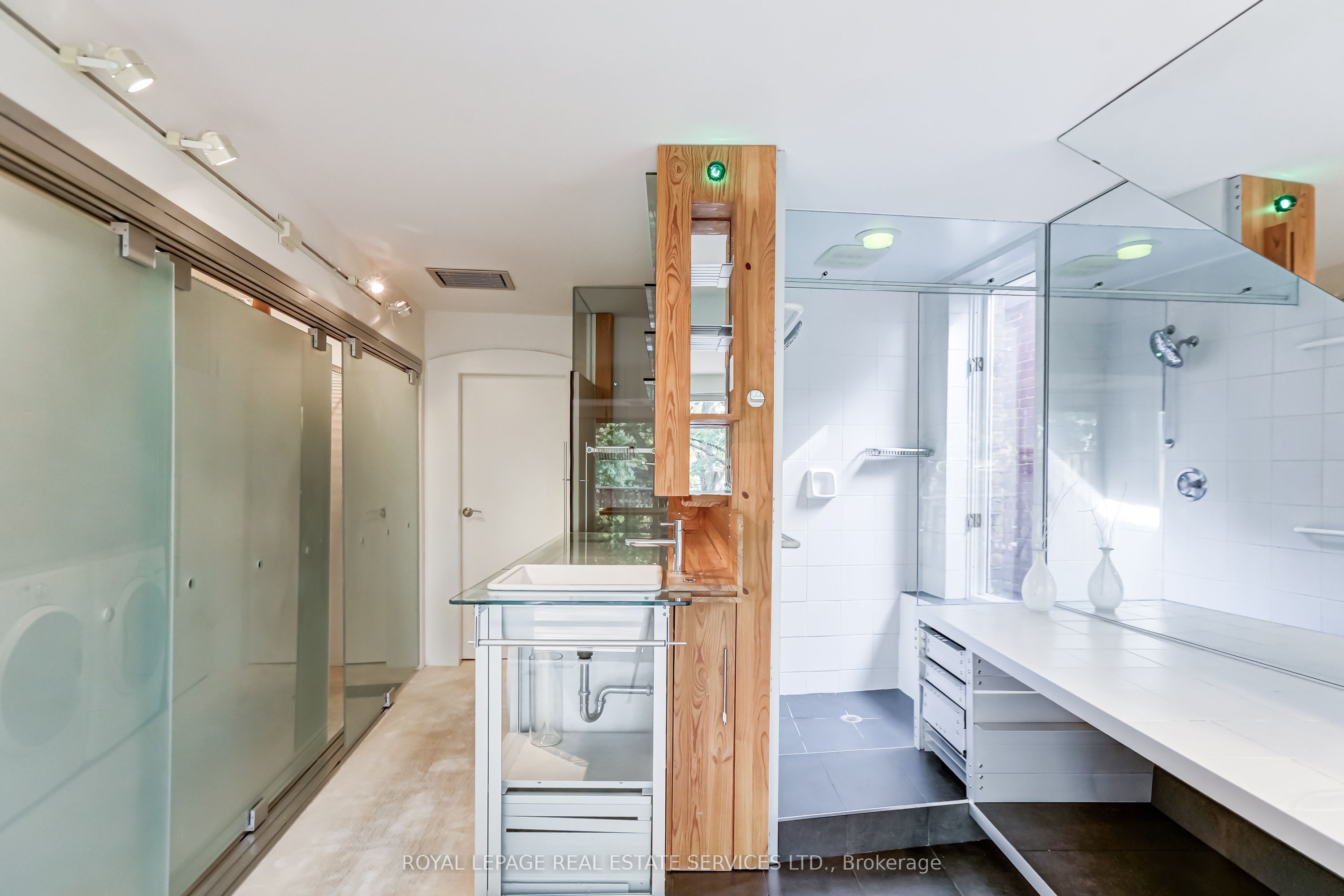 358 Sackville Street Property Photo 20