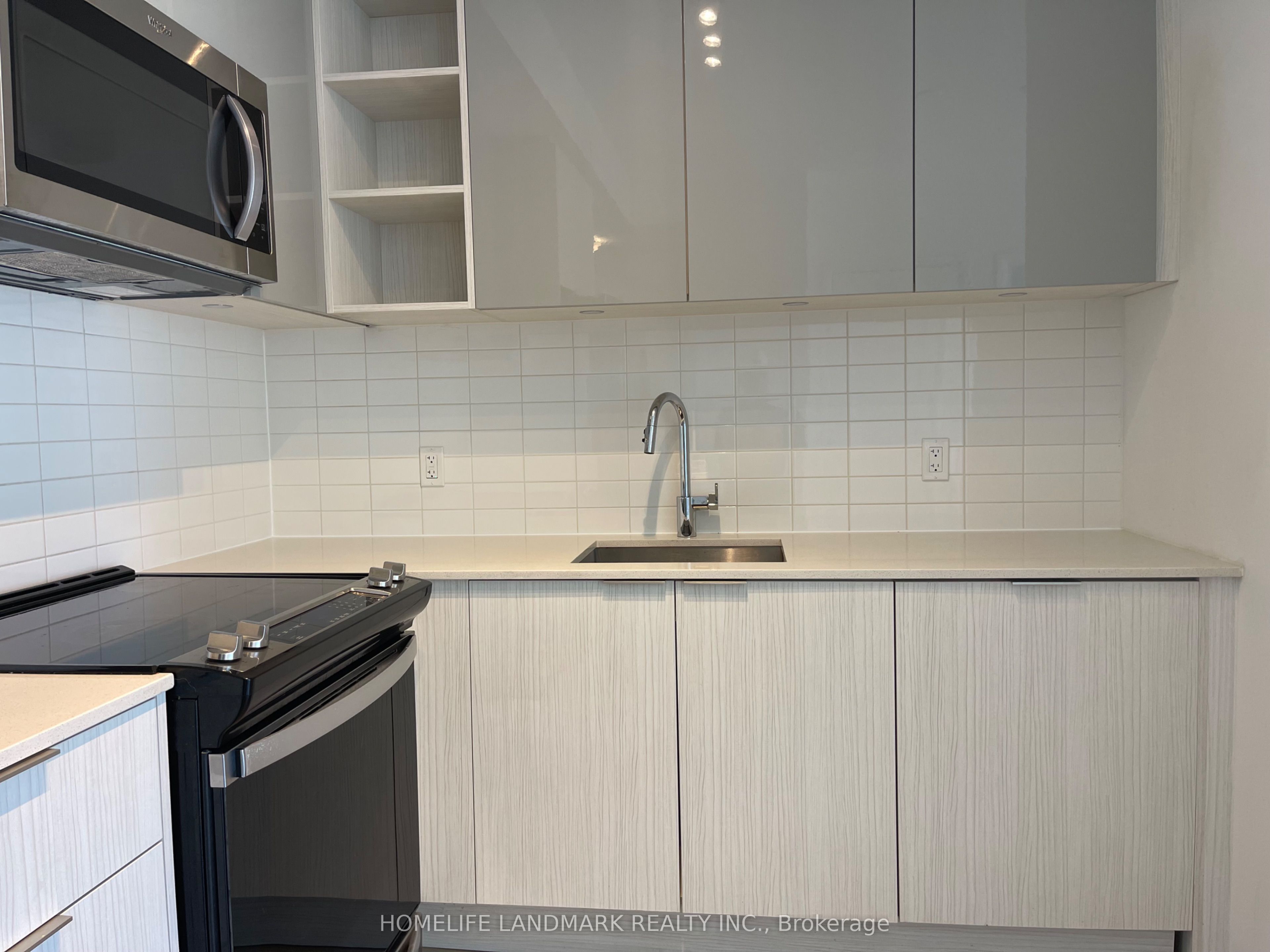 50 Dunfield Avenue 2311 Property Photo 13
