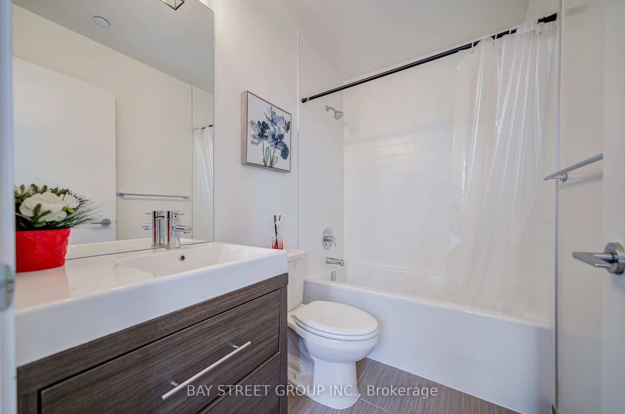 66 Forest Manor Road 212 Property Photo 22