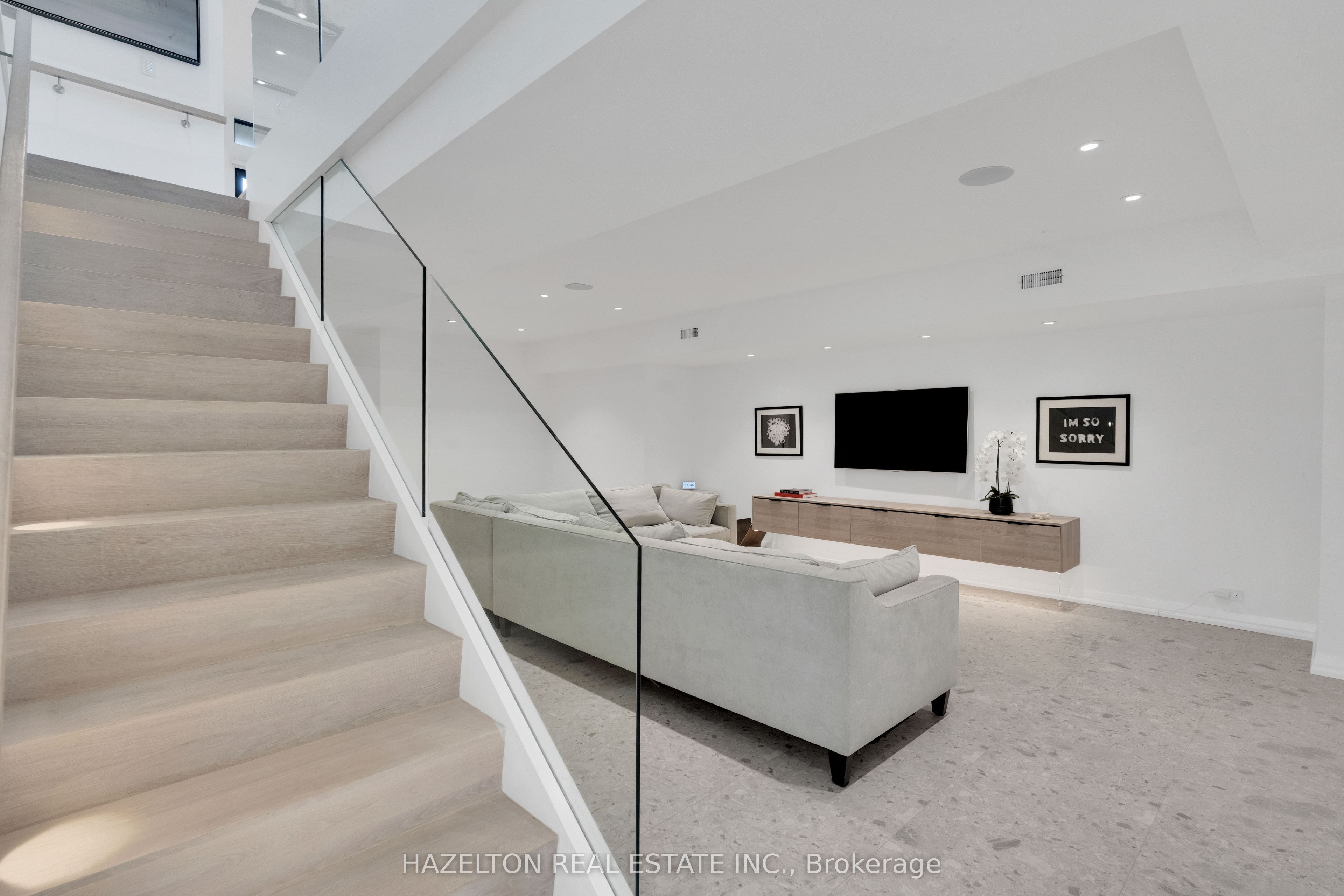 30 Harley Avenue Property Photo 27