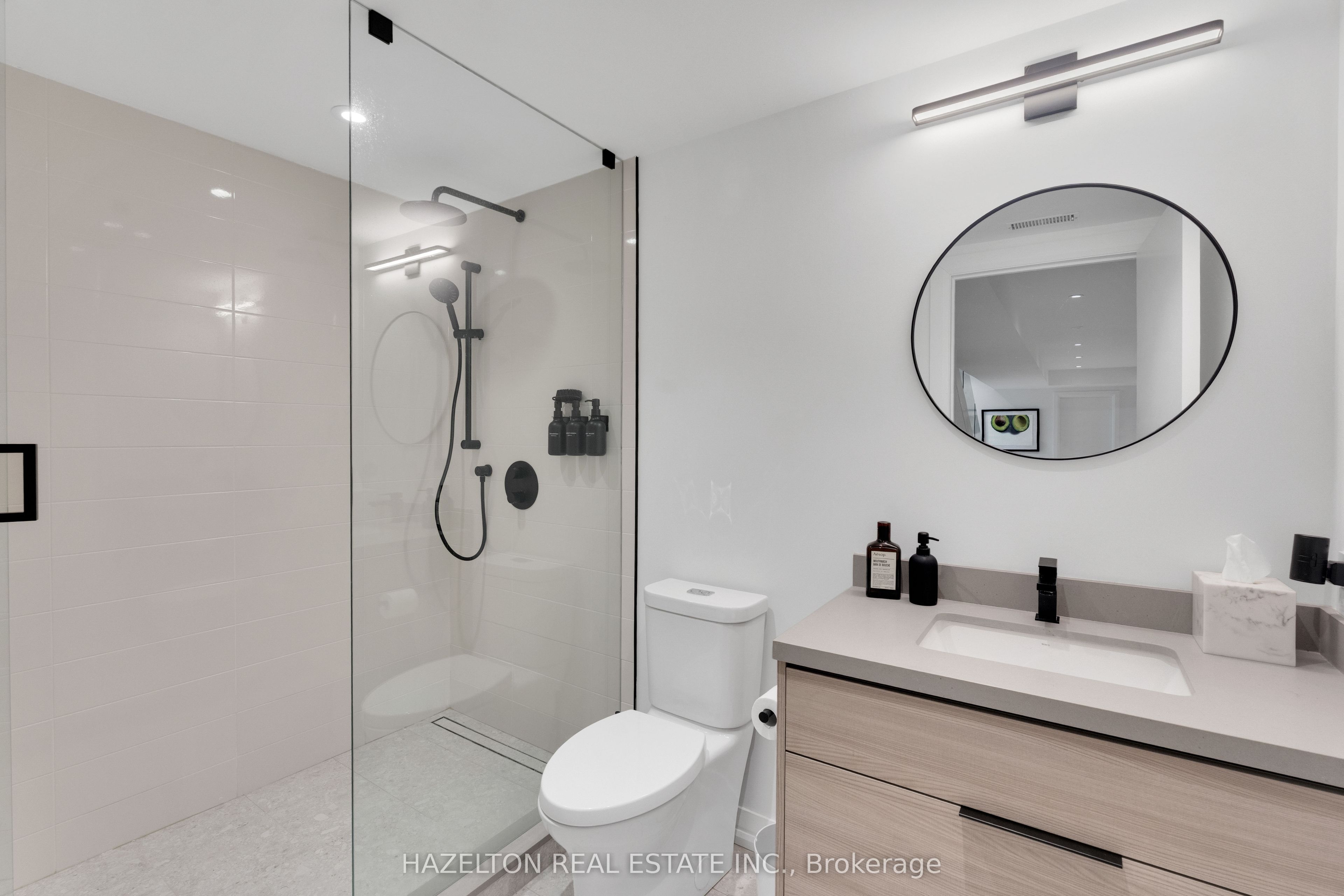 30 Harley Avenue Property Photo 31