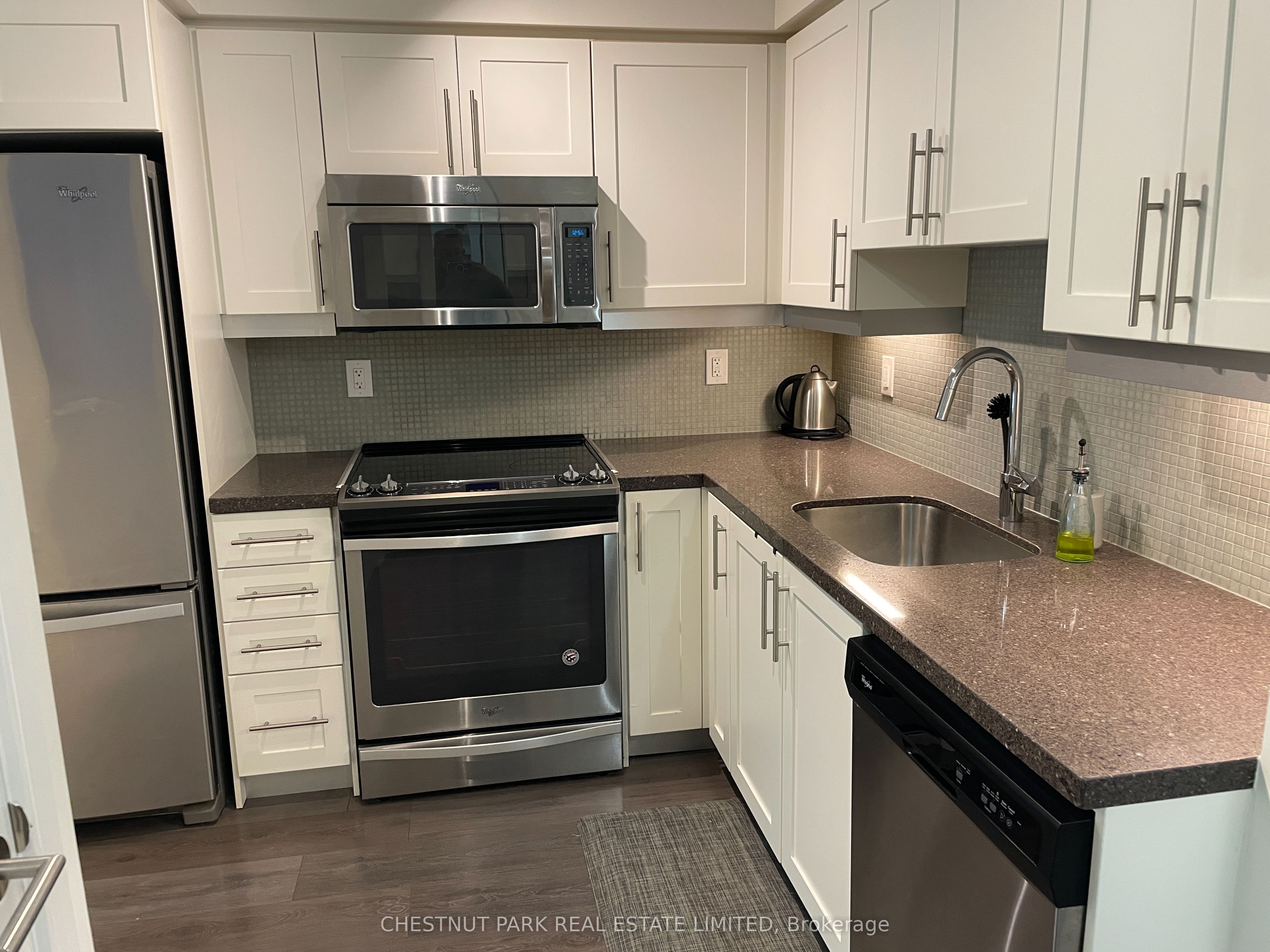 525 Adelaide Street W 701 Property Photo 16