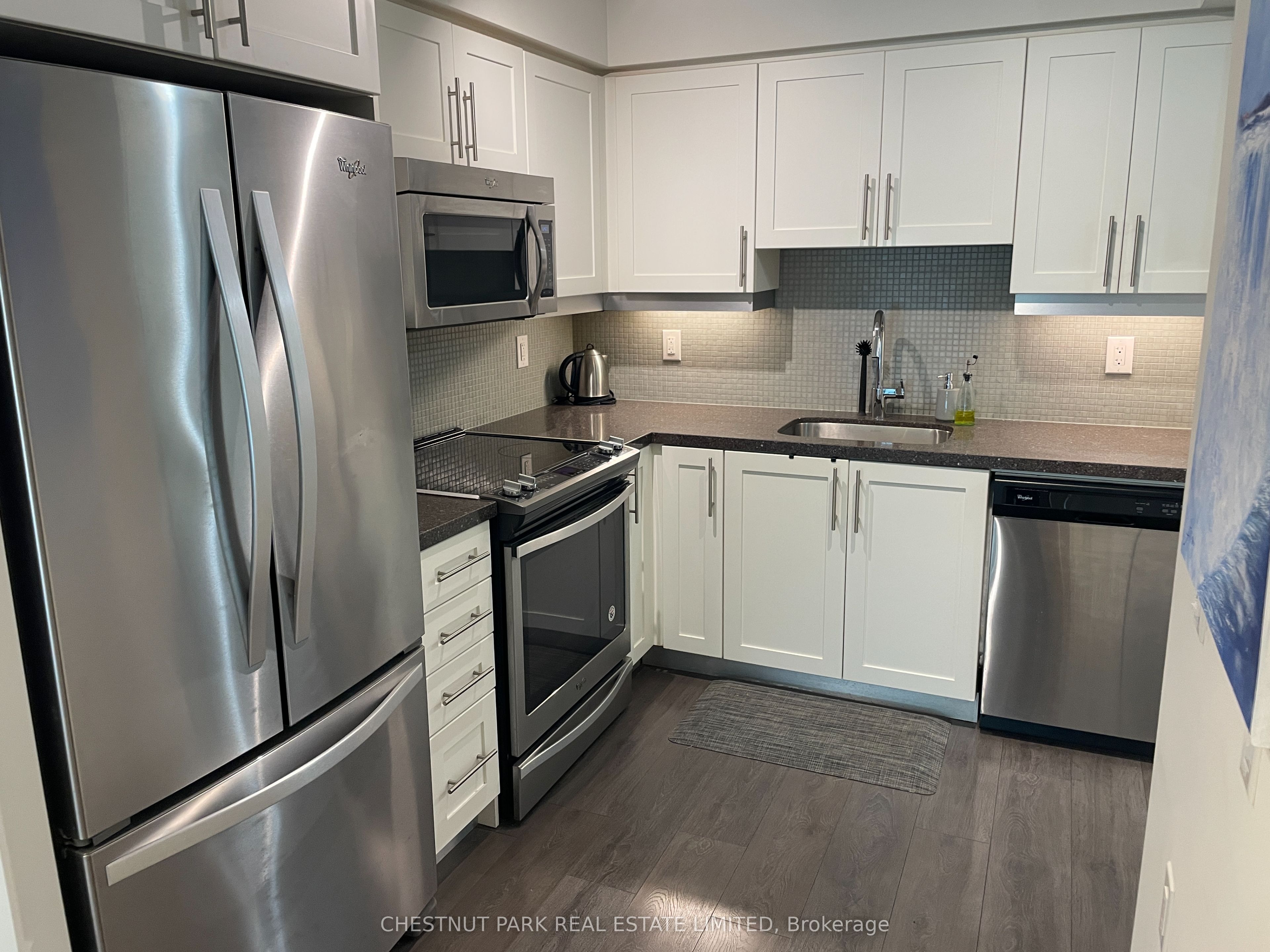 525 Adelaide Street W 701 Property Photo 17