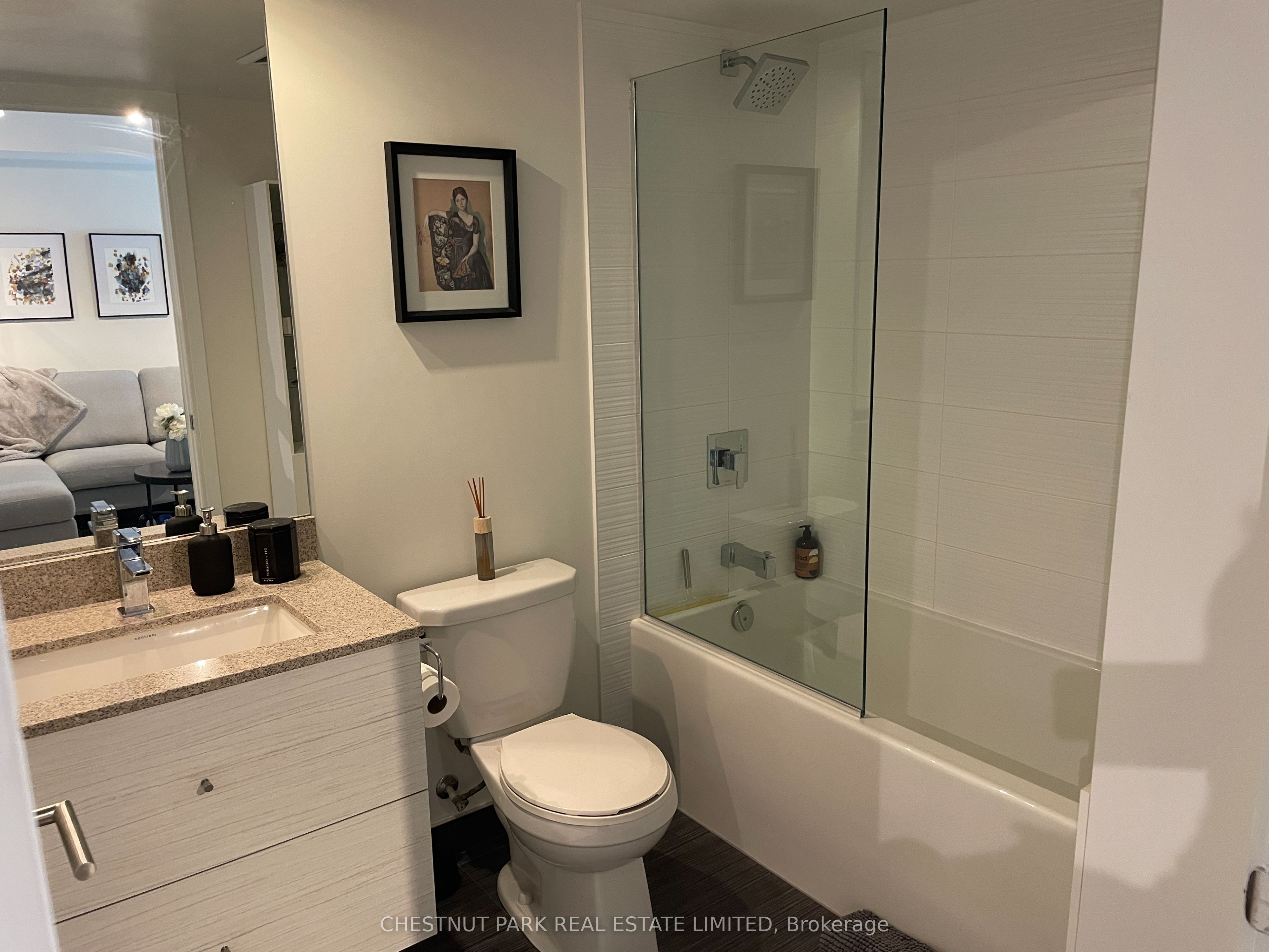 525 Adelaide Street W 701 Property Photo 24