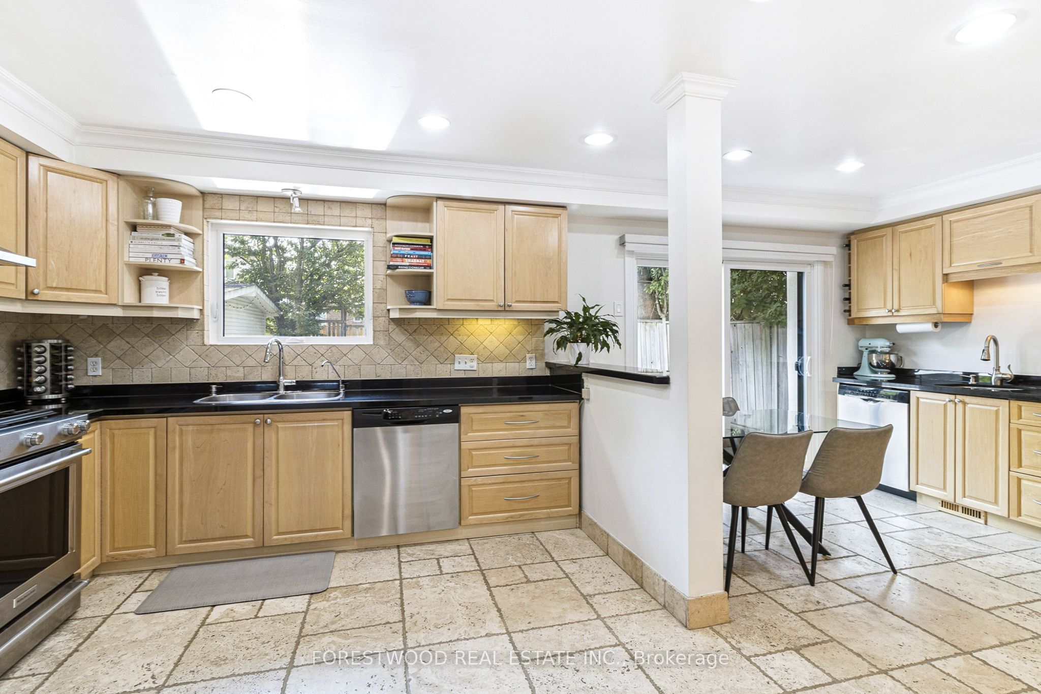 37 Almore Avenue Property Photo 16