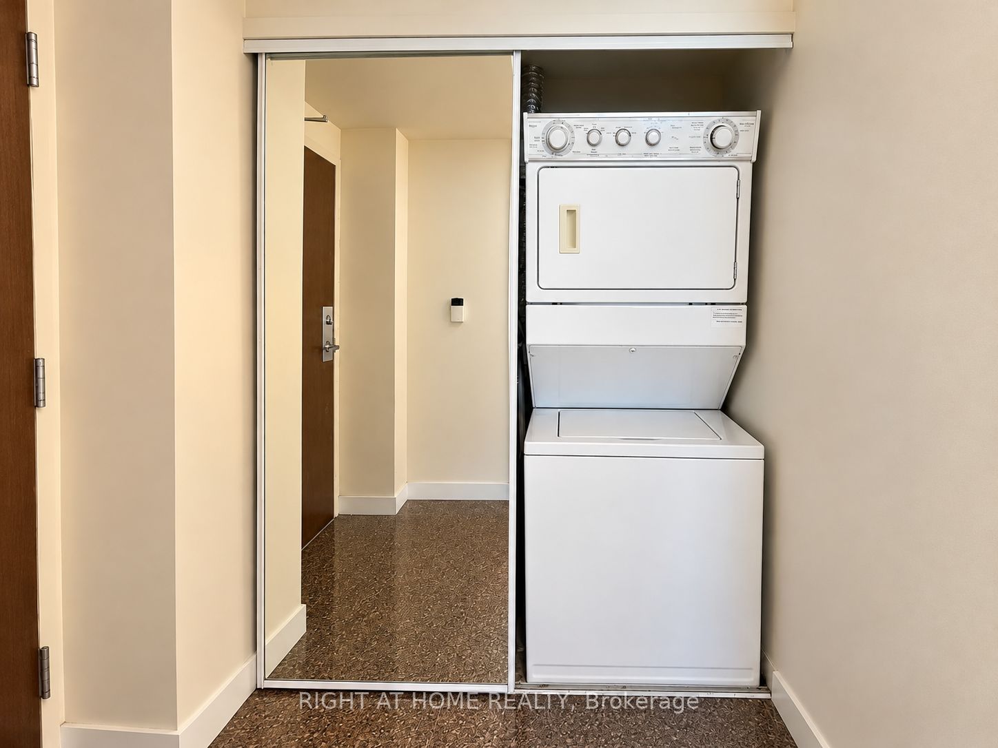 35 Mariner Terrace 2905 Property Photo 14