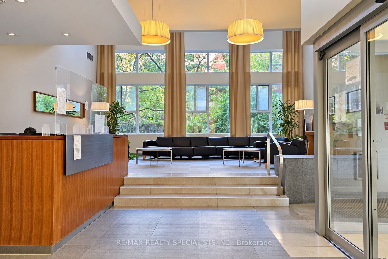 222 The Esplanade 819 Property Photo 38
