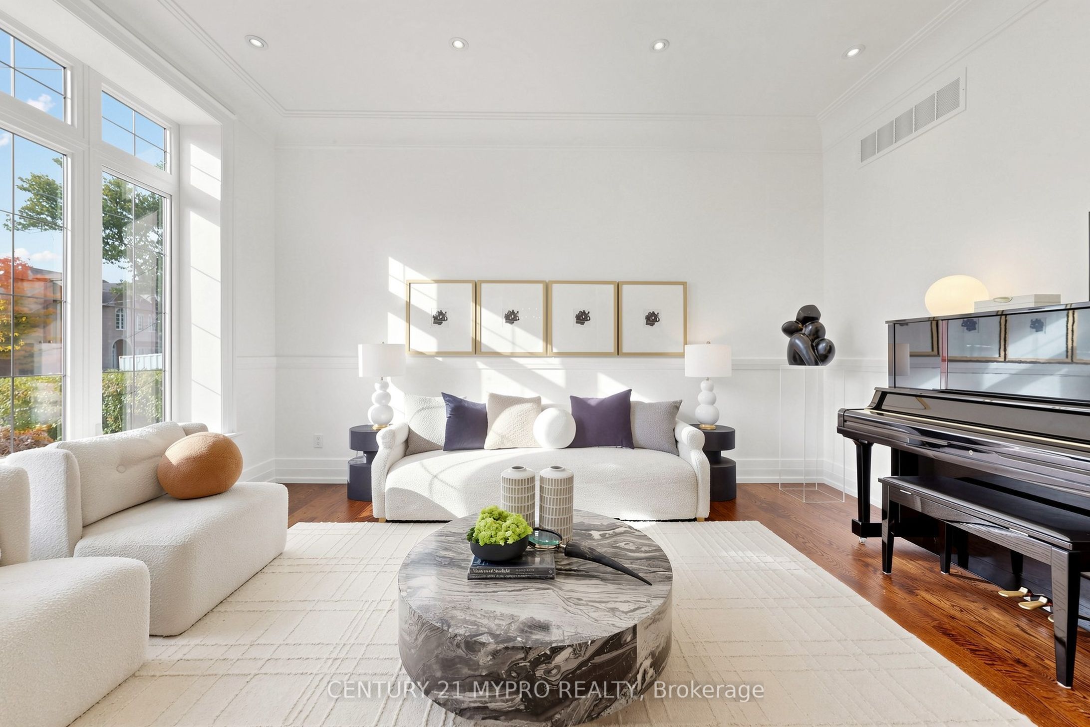 66 Lorraine Drive Property Photo 8