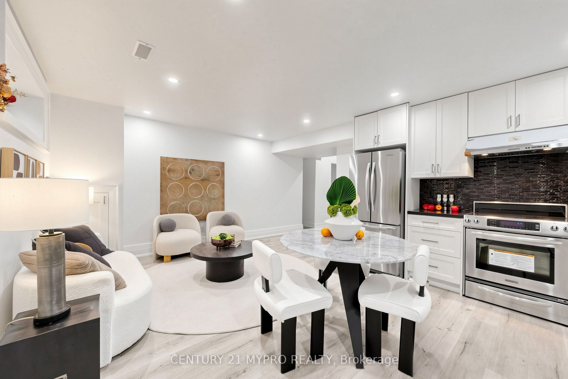 66 Lorraine Drive Property Photo 31
