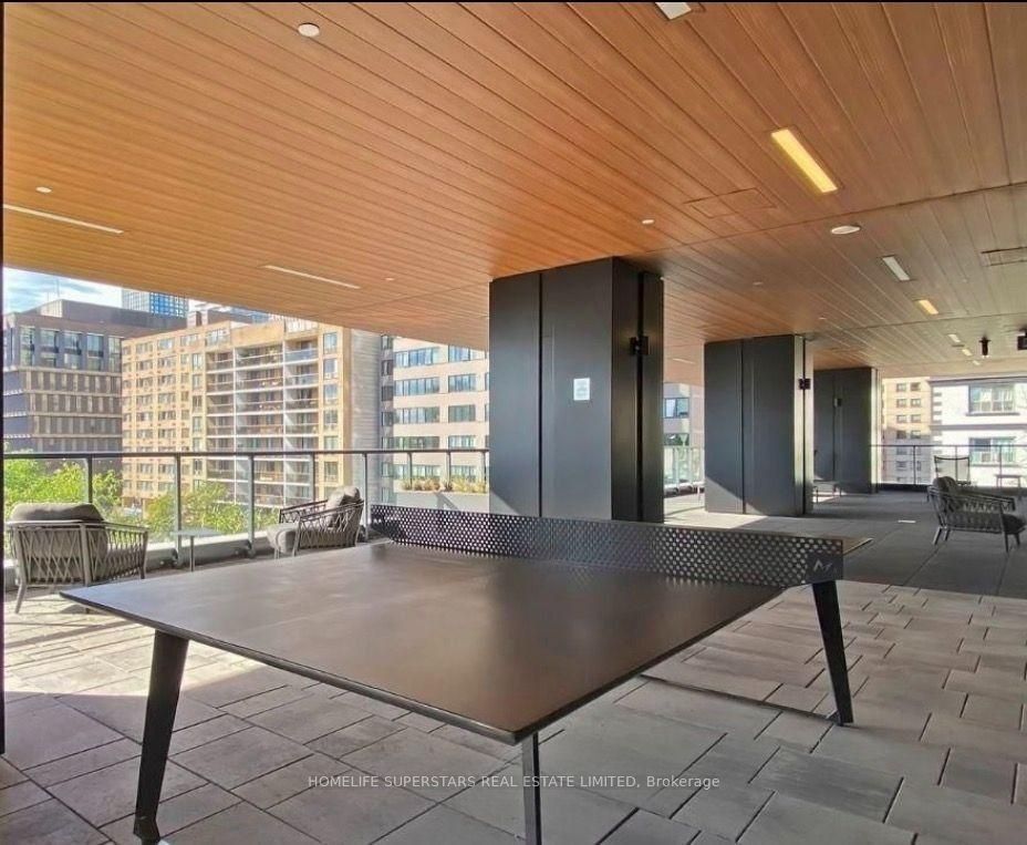 319 Jarvis Street 1207 Property Photo 27
