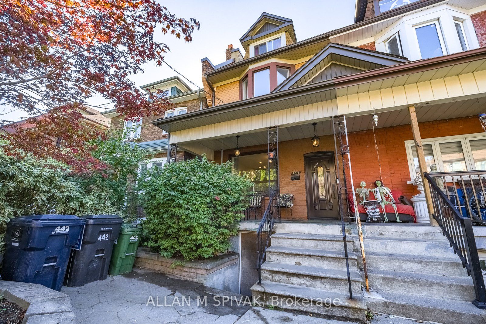 442 Crawford Street Property Photo 1