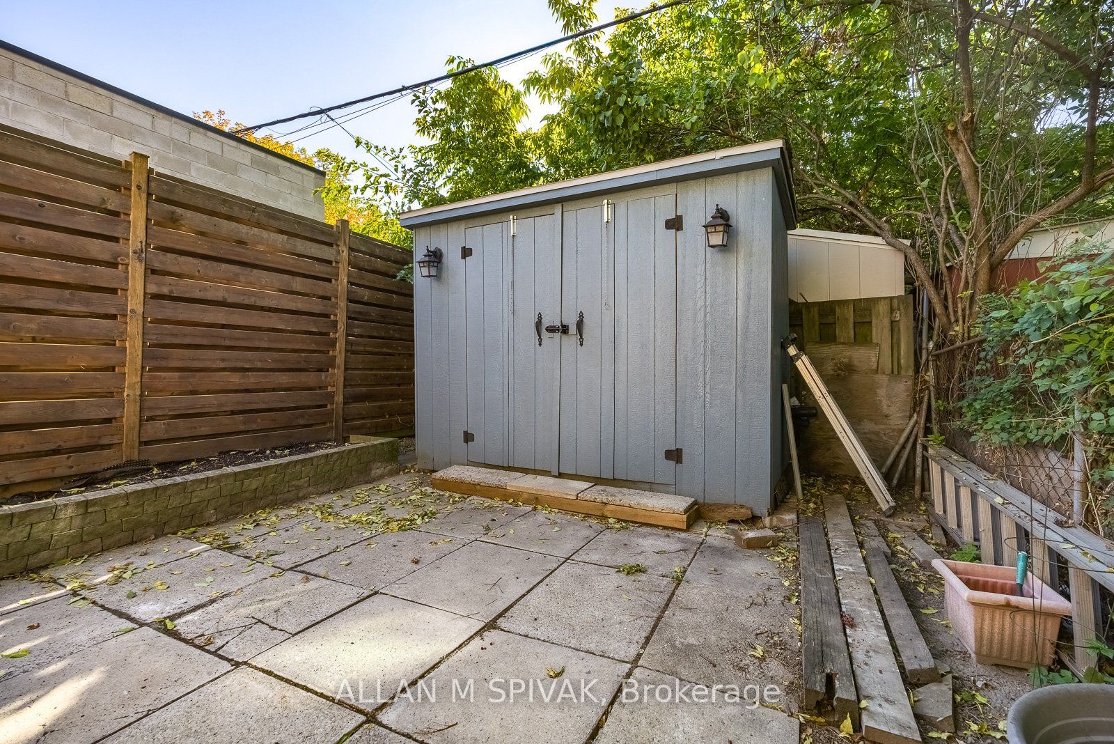 442 Crawford Street Property Photo 16