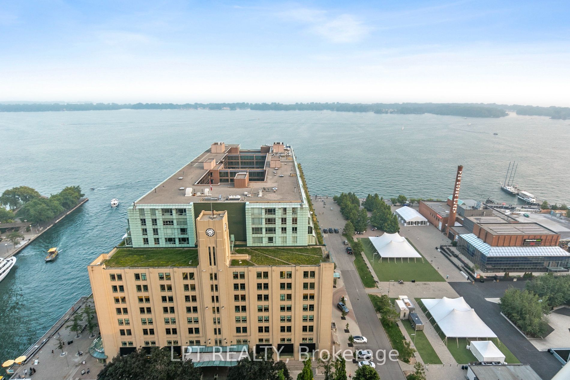 208 Queens Quay W 2604 Property Photo 2