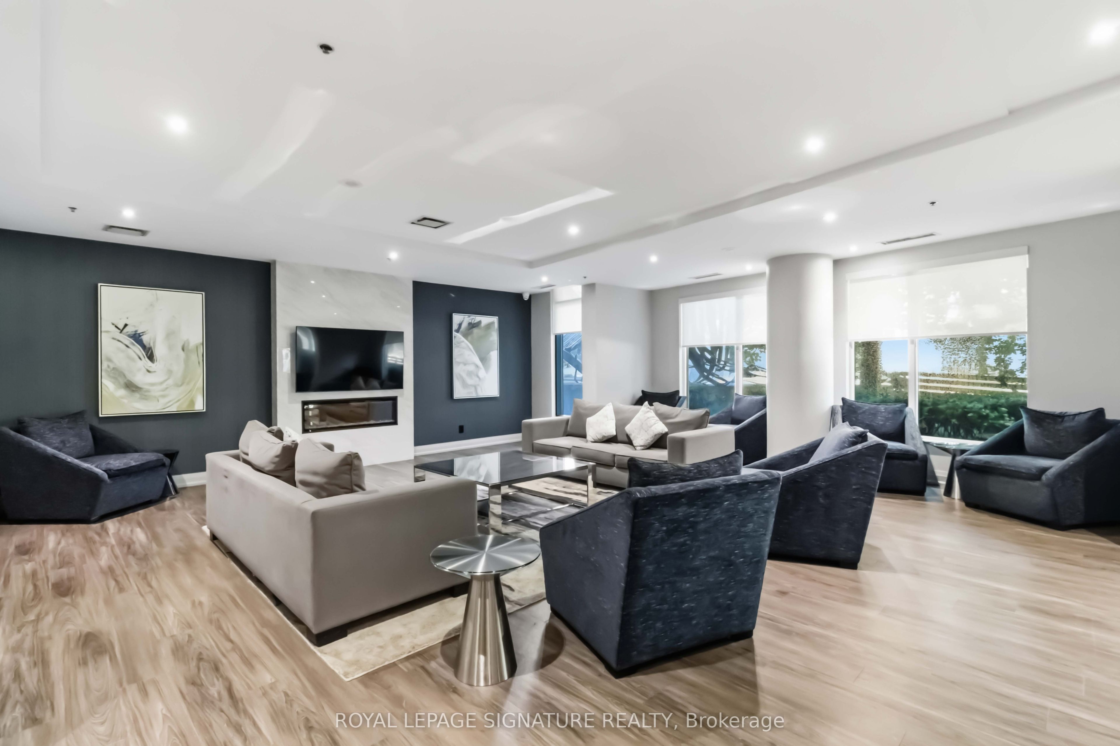 231 Fort York Boulevard 225 Property Photo 2