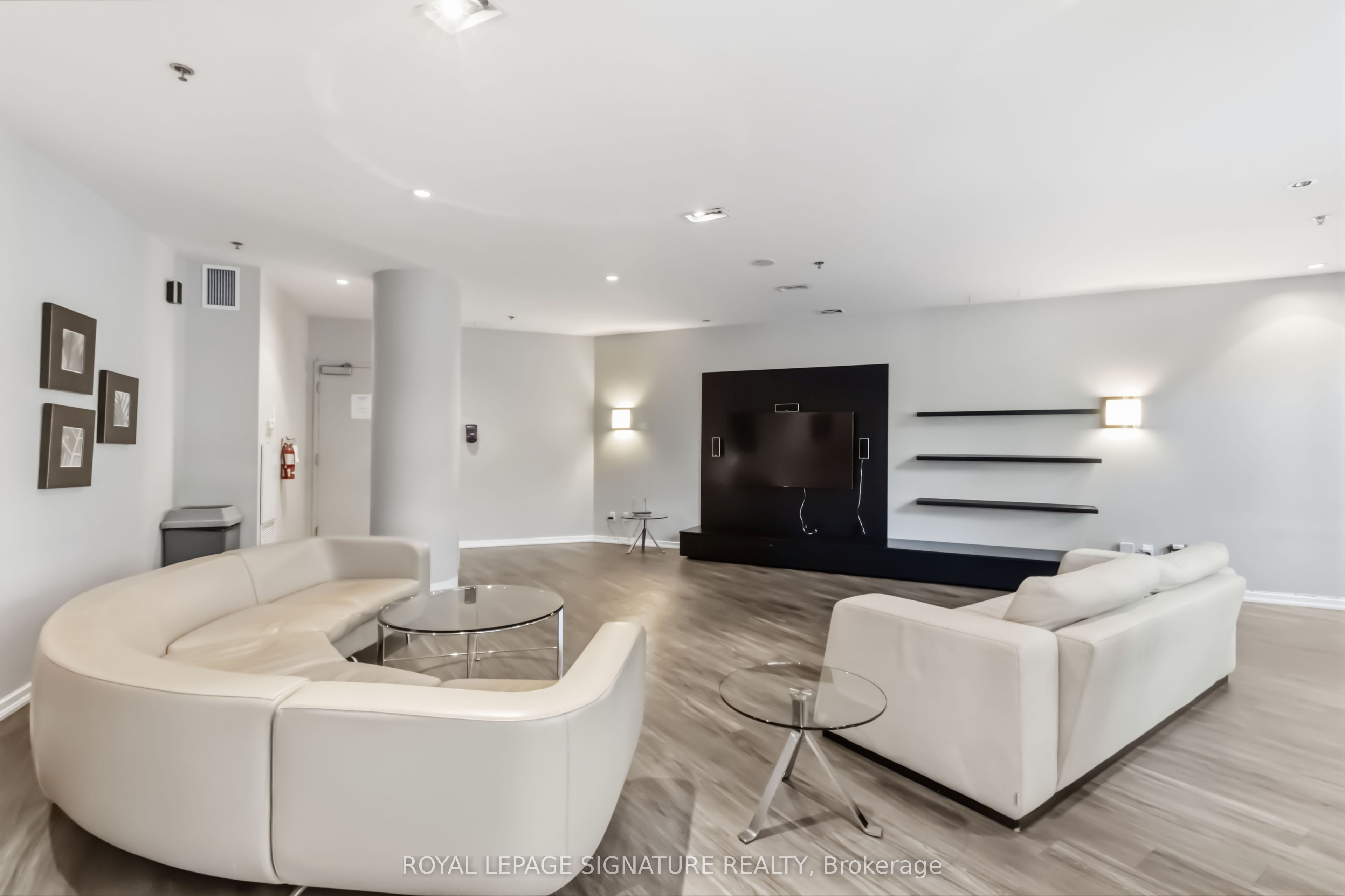231 Fort York Boulevard 225 Property Photo 6
