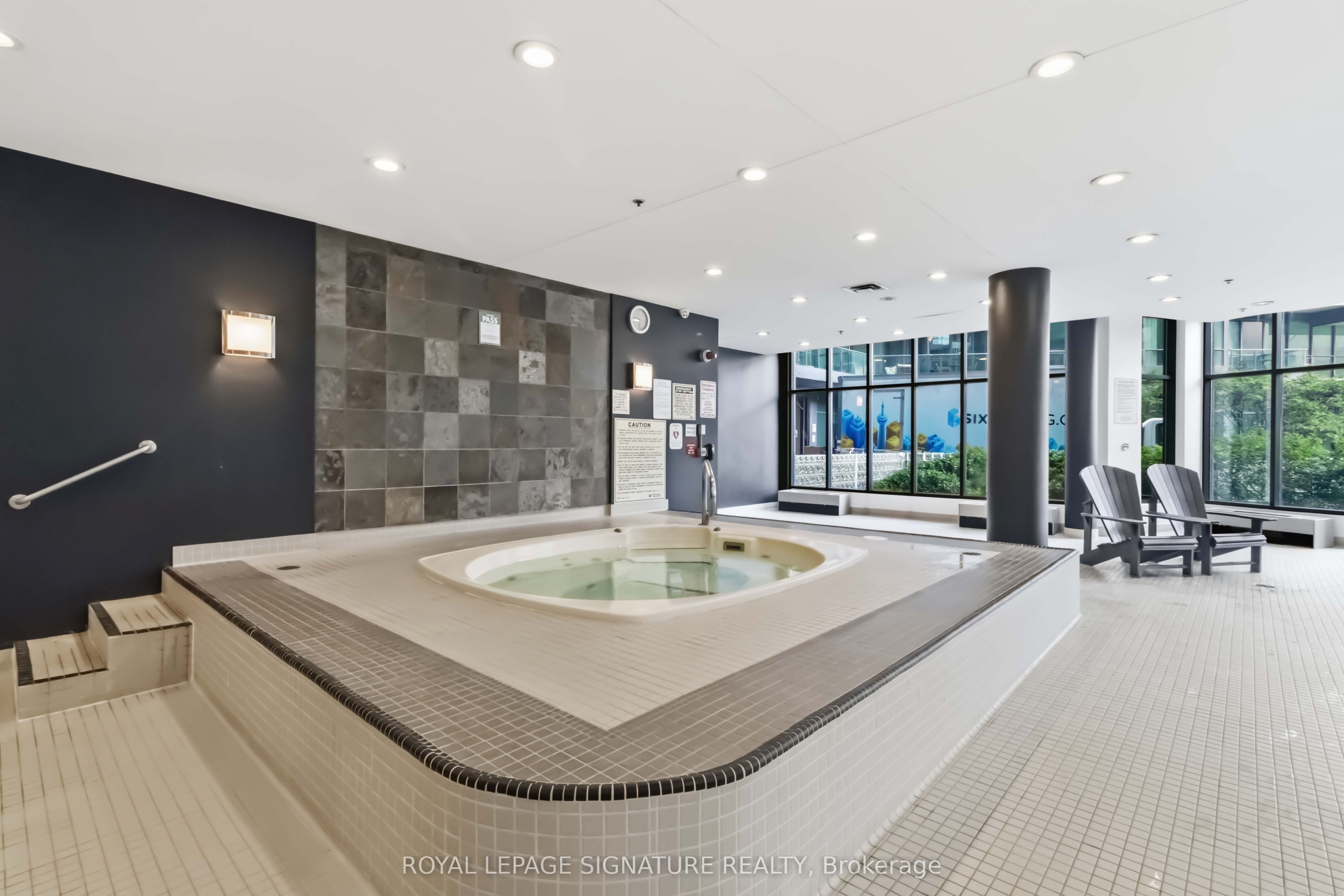 231 Fort York Boulevard 225 Property Photo 11