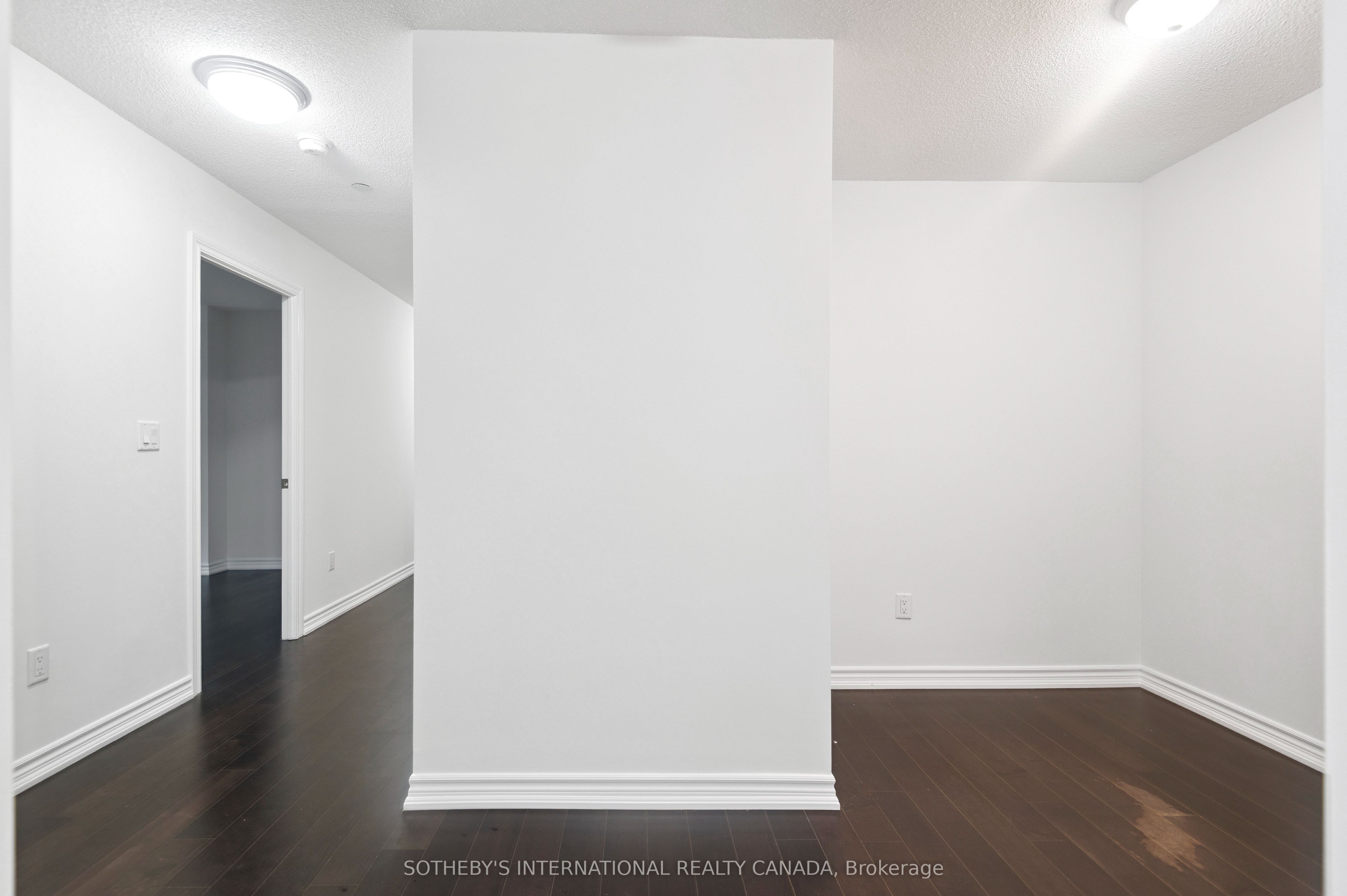 386 Yonge Street 602 Property Photo 26