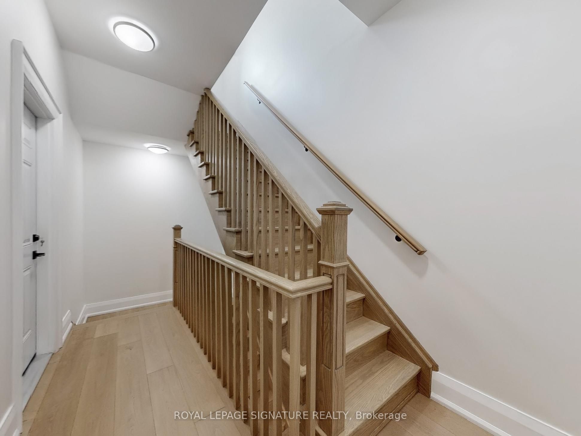 28 Beaconsfield Avenue 2 Property Photo 3