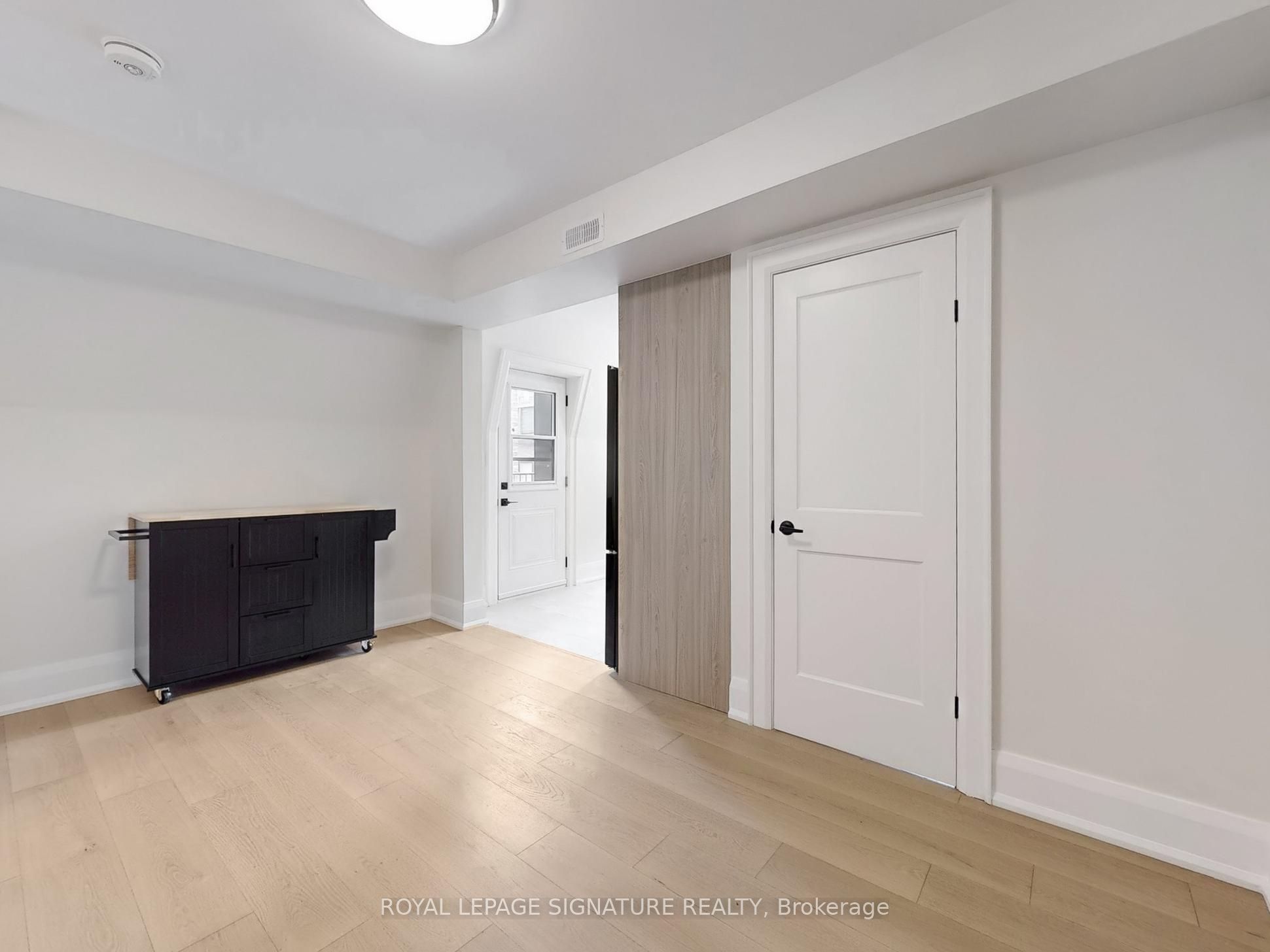 28 Beaconsfield Avenue 2 Property Photo 8