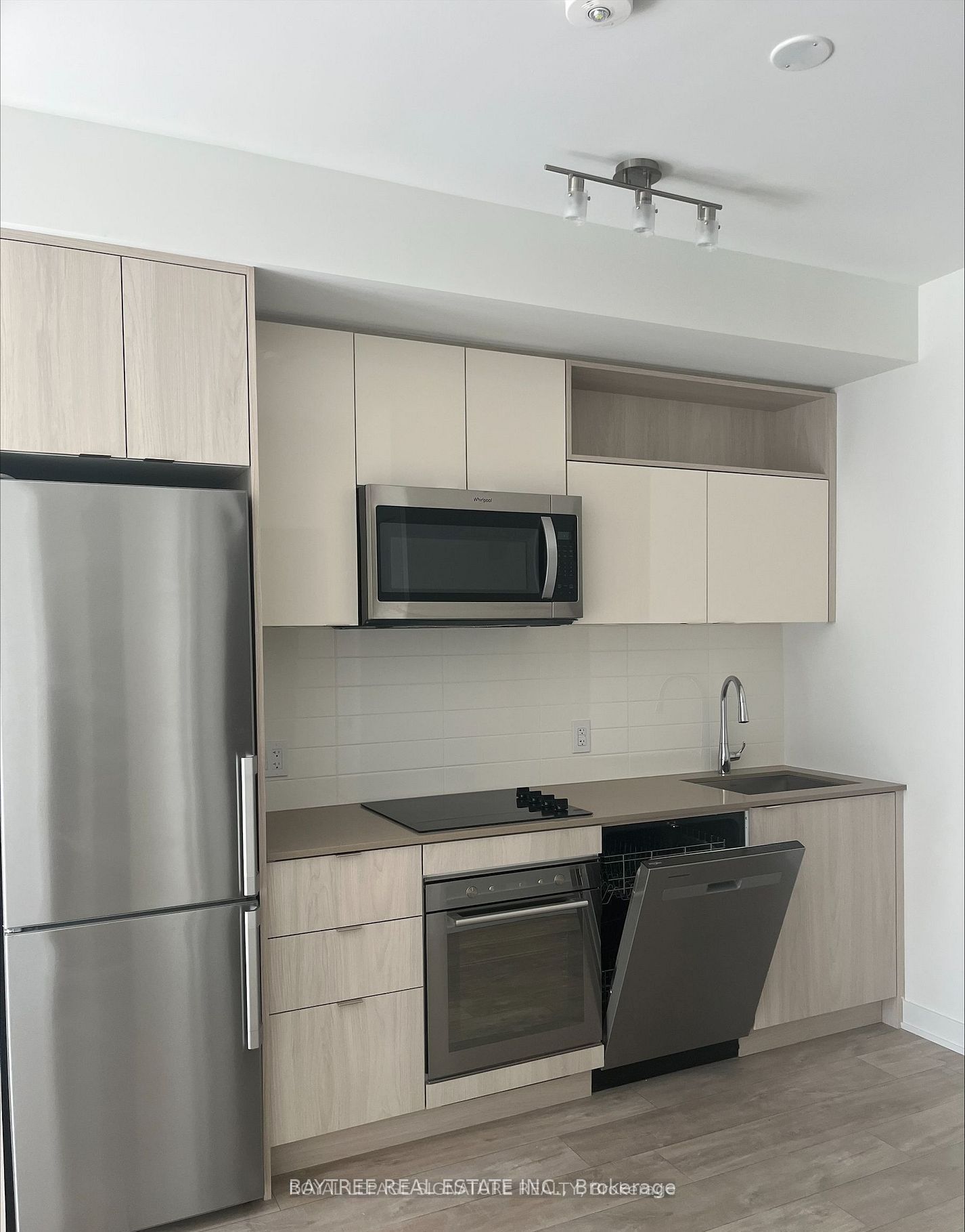 60 Princess Street 526 Se Property Photo 1