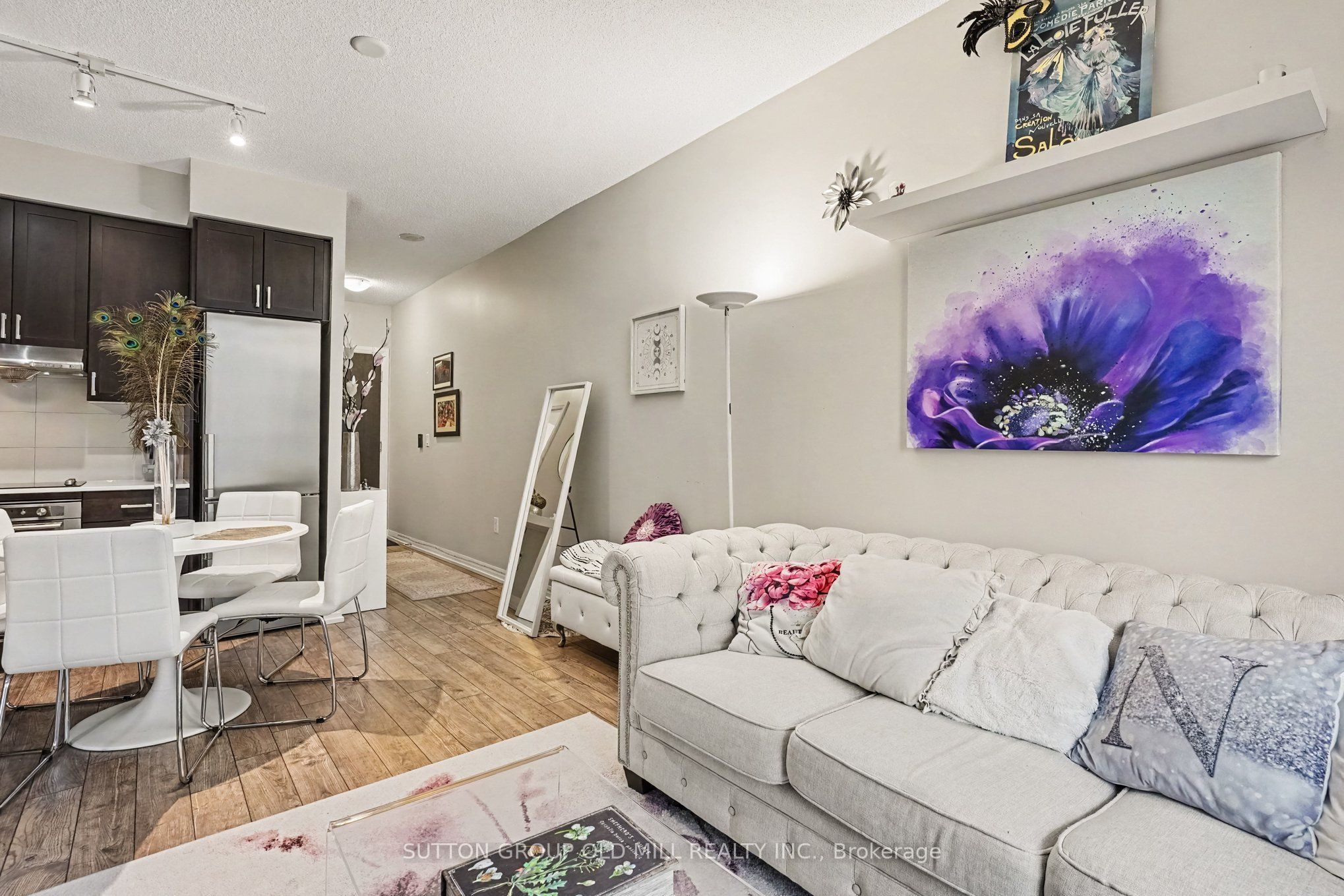 55 Ann O'reilly Road 404 Property Photo 4