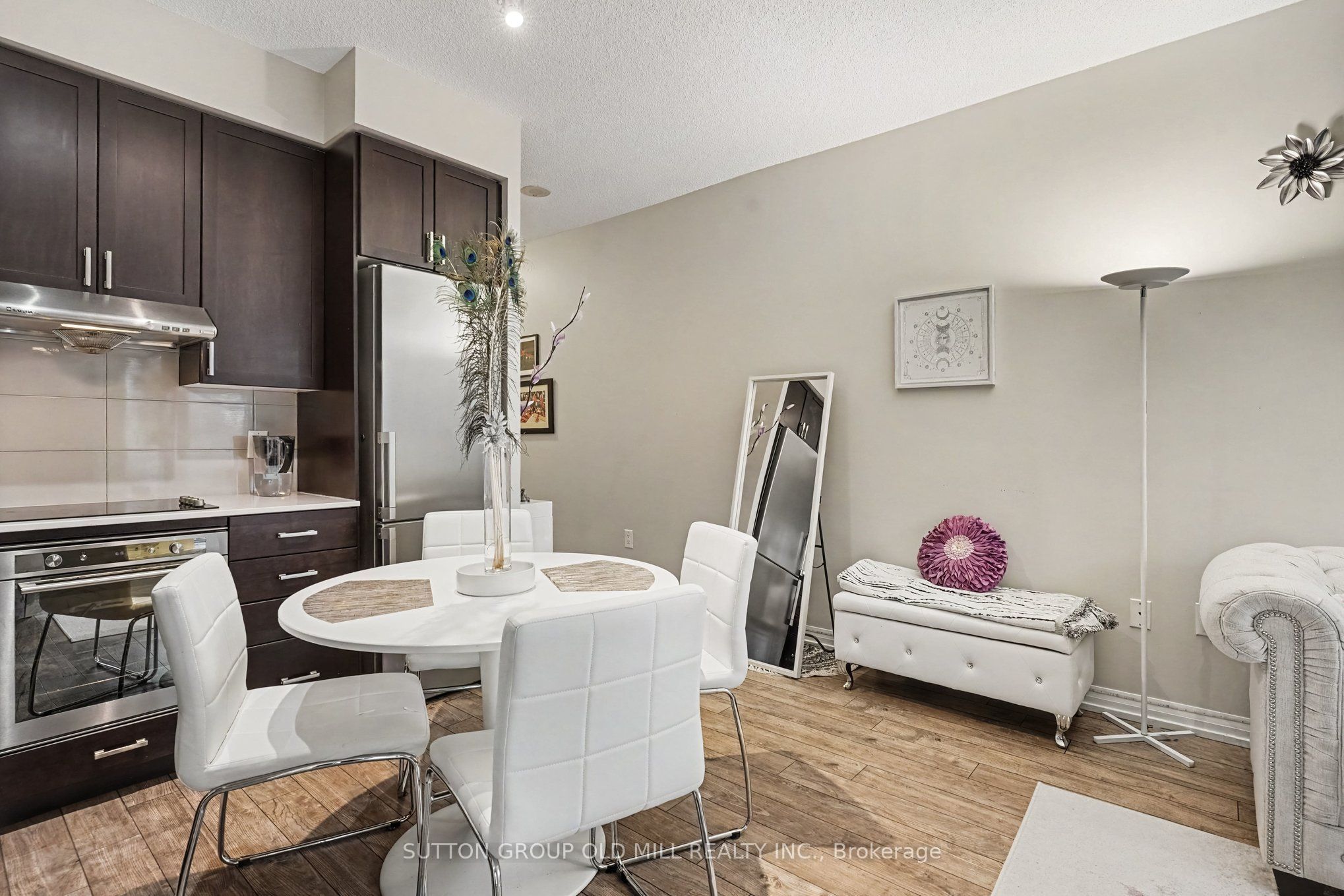 55 Ann O'reilly Road 404 Property Photo 8