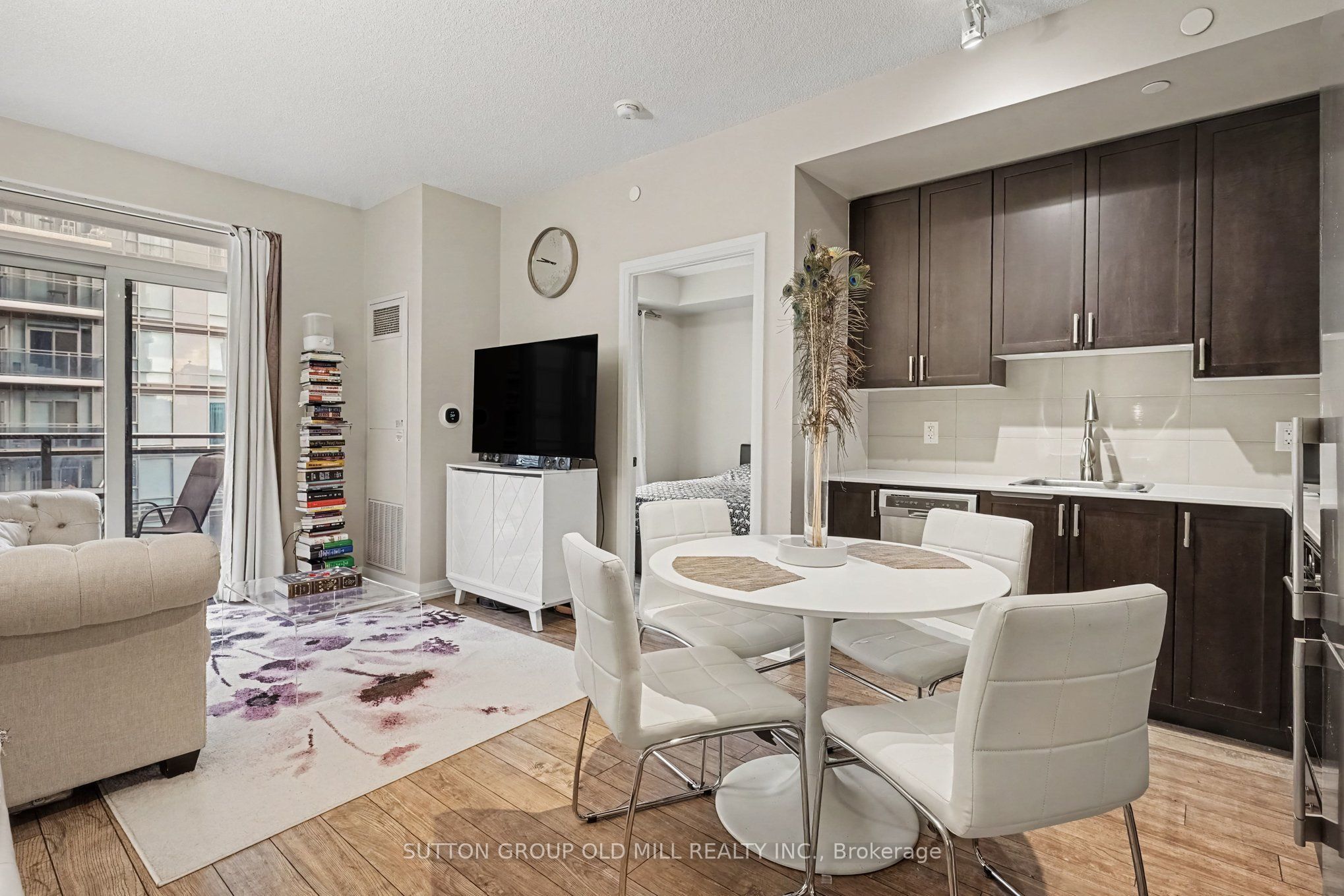 55 Ann O'reilly Road 404 Property Photo 10