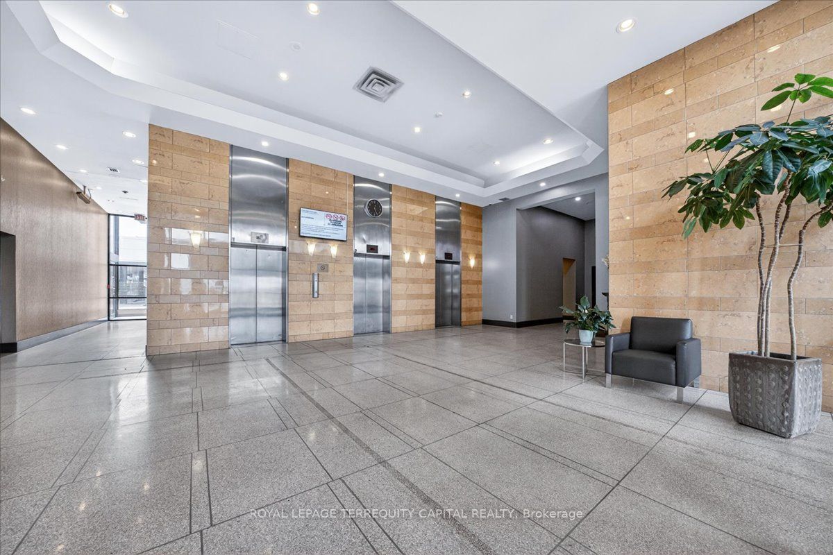 797 Don Mills Road 1501 Property Photo 8