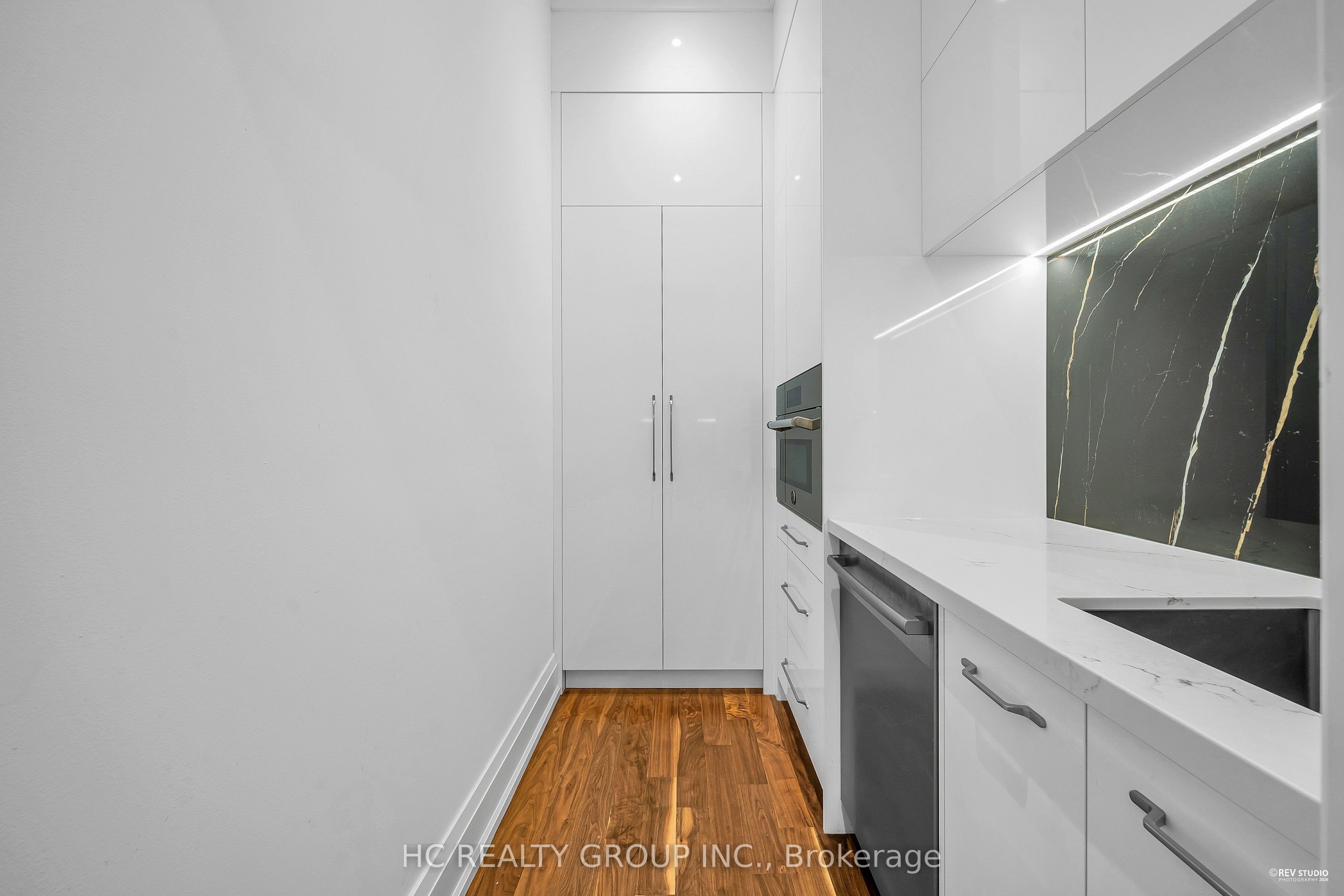 92 Glen Rush Boulevard Property Photo 15