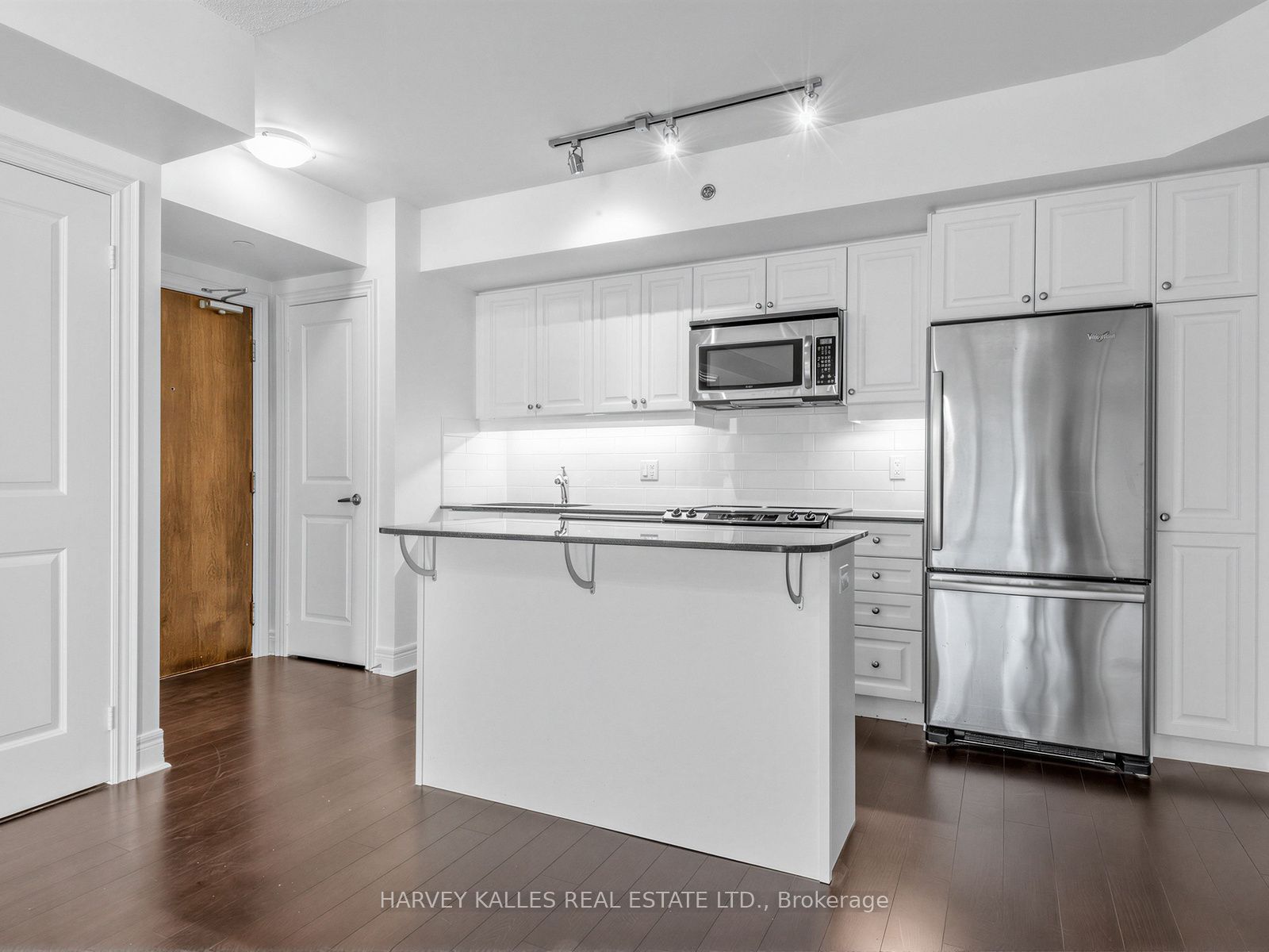 701 Sheppard Avenue 217 Property Photo 3