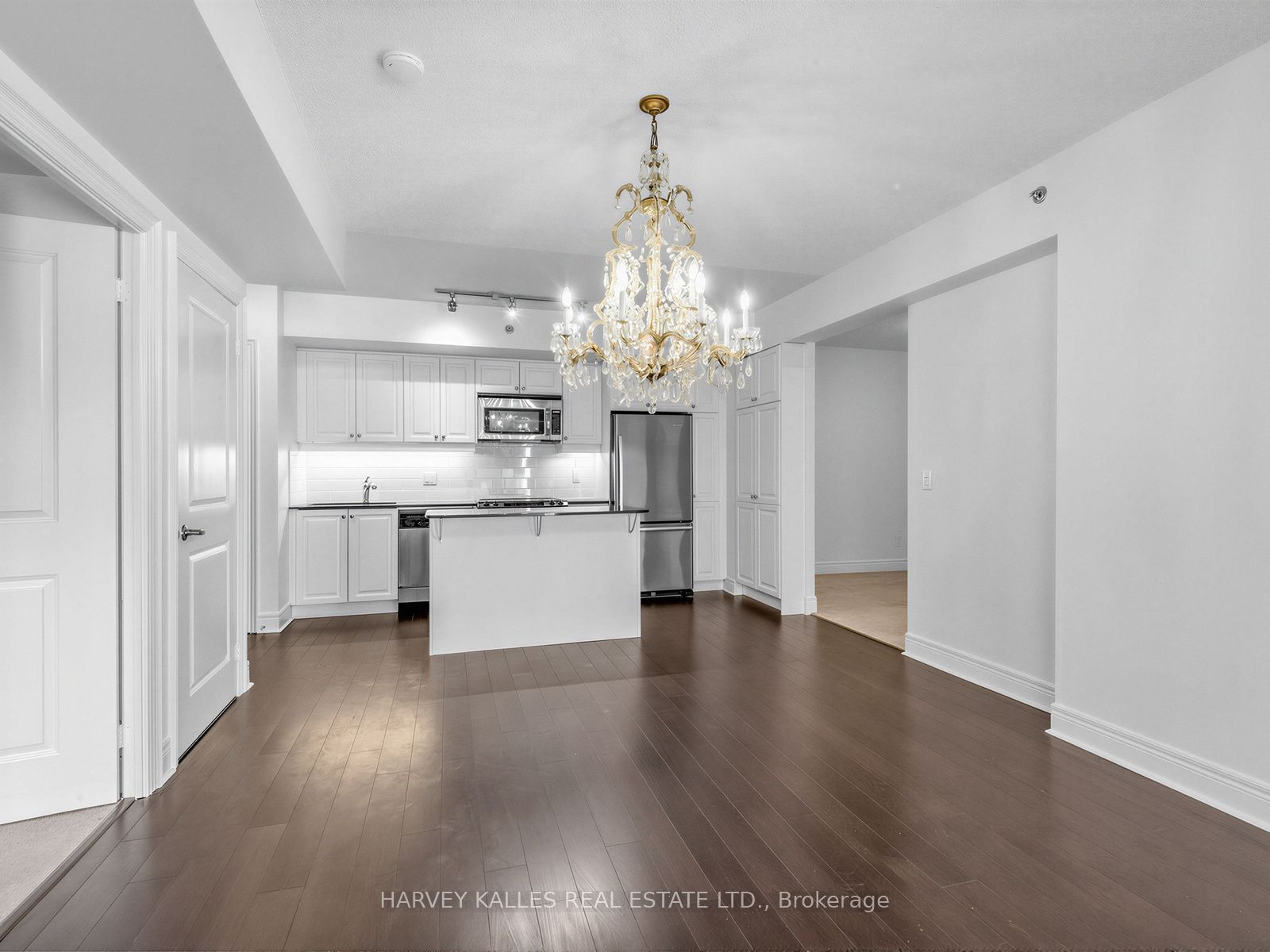701 Sheppard Avenue 217 Property Photo 9