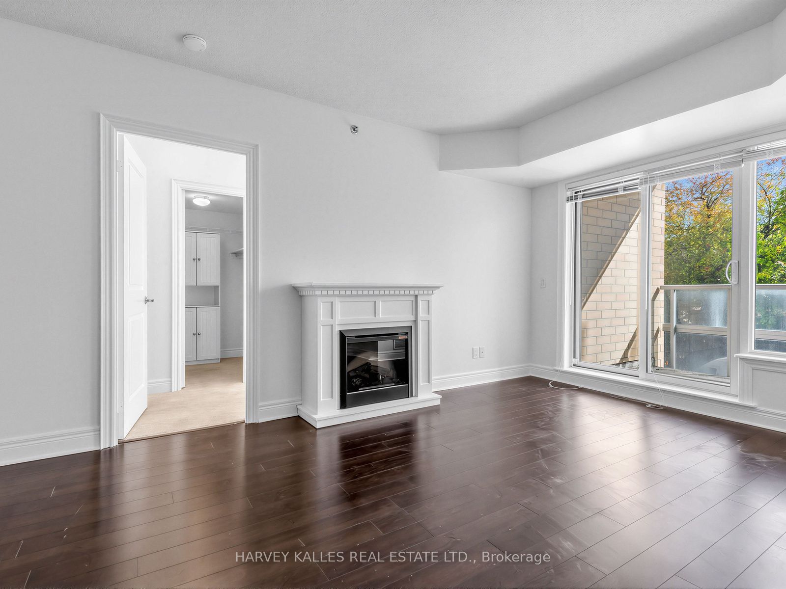 701 Sheppard Avenue 217 Property Photo 10
