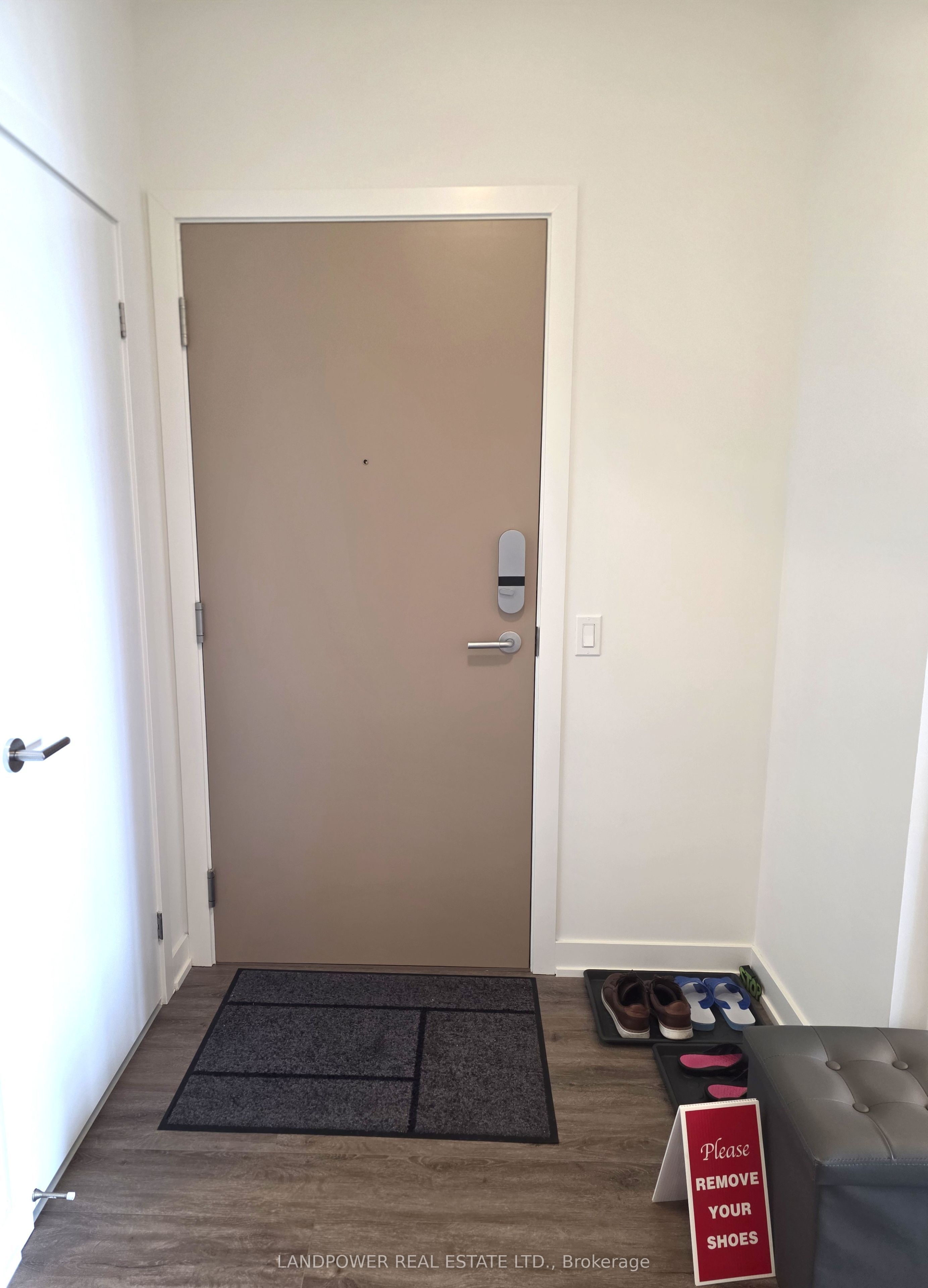 1 Kyle Lowry Road 622 Property Photo 8