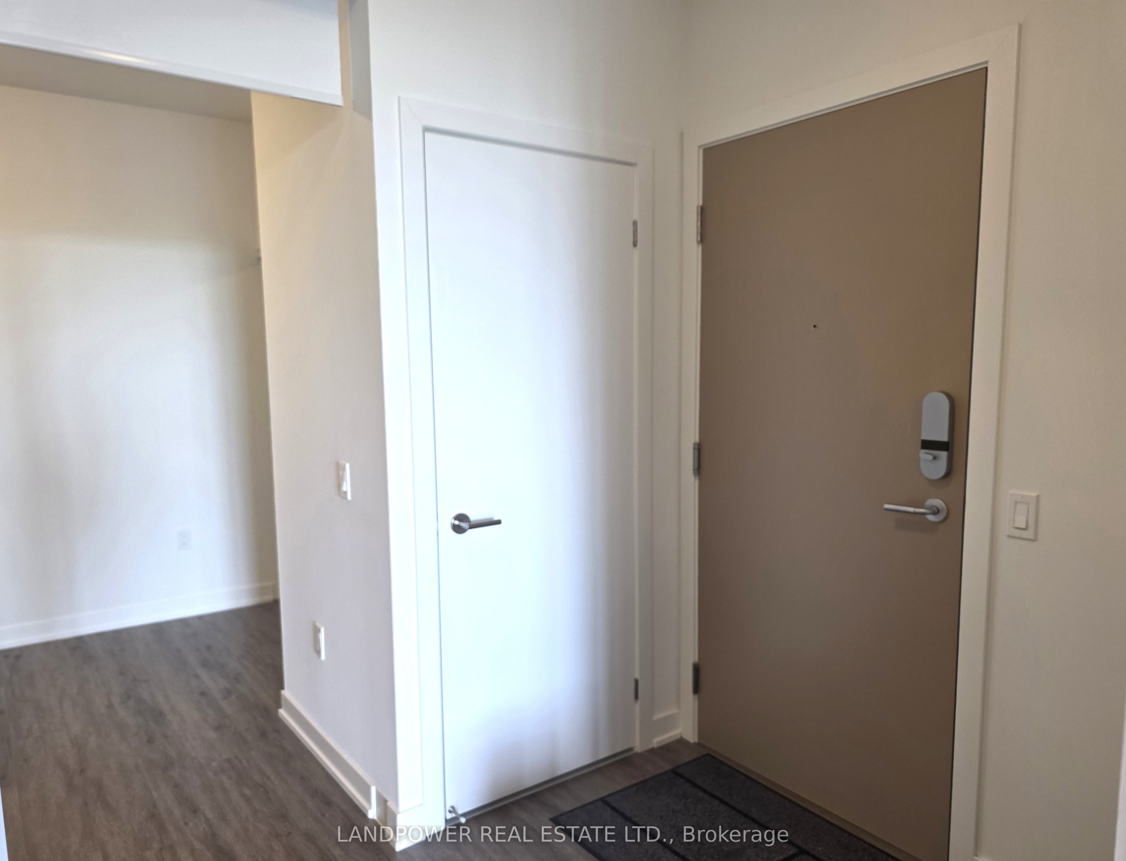 1 Kyle Lowry Road 622 Property Photo 9