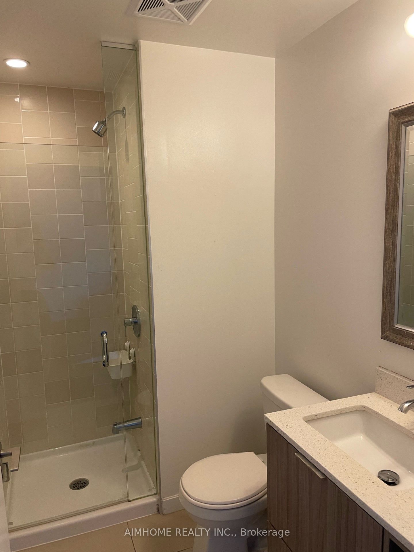 52 Forest Manor Road 1305 Property Photo 9