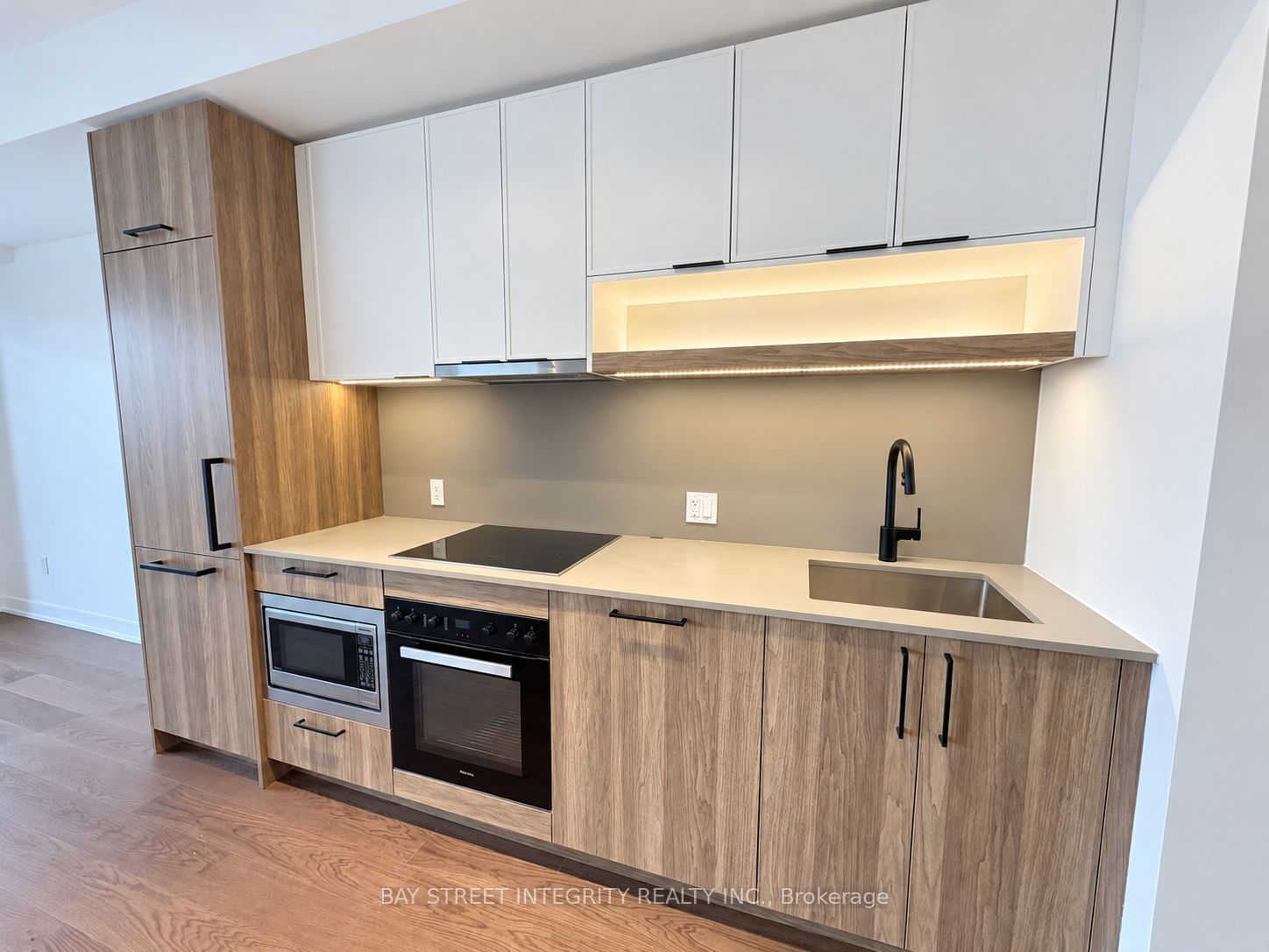 91 Montclair Avenue 2106 Property Photo 7
